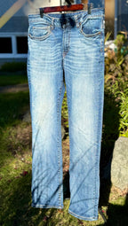 BUFFALO DAVID BITTON  JEANS- Consigned with VARDO Vintage & Valuables vvvardo.ca