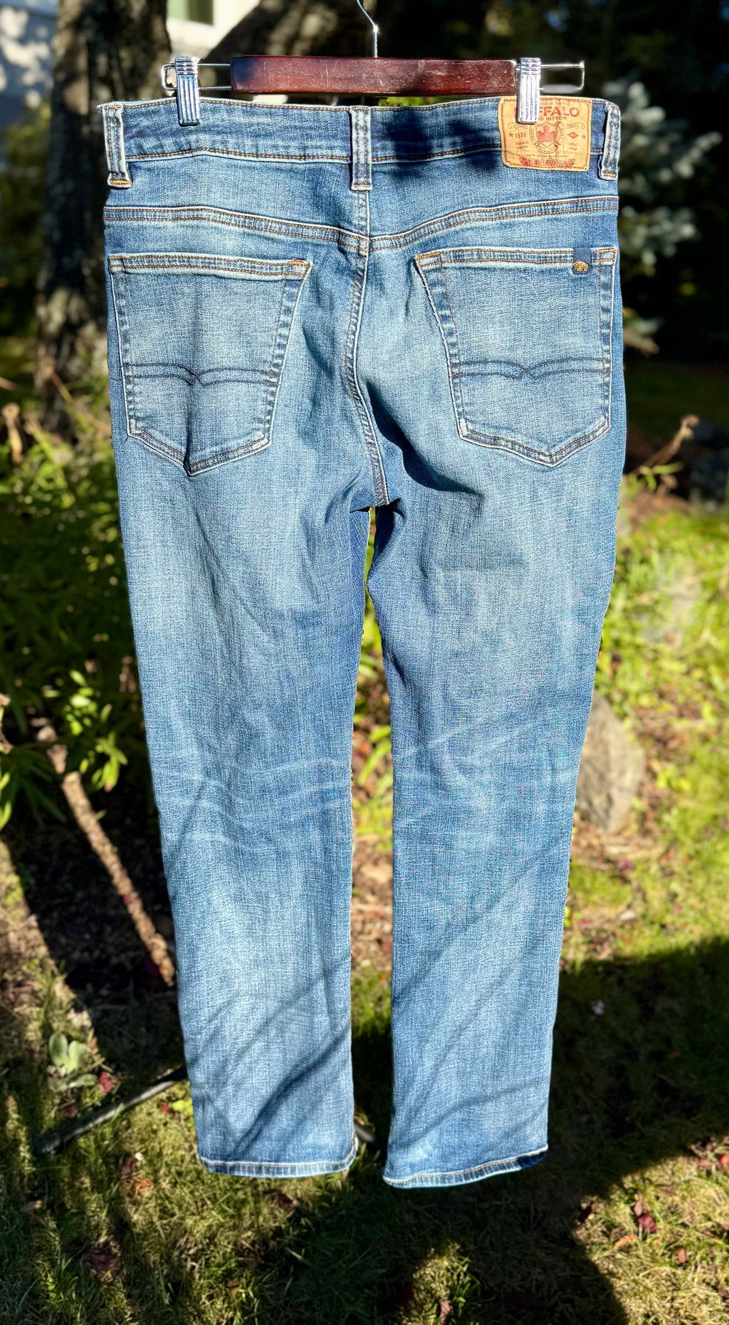 BUFFALO DAVID BITTON  JEANS- Consigned with VARDO Vintage & Valuables vvvardo.ca