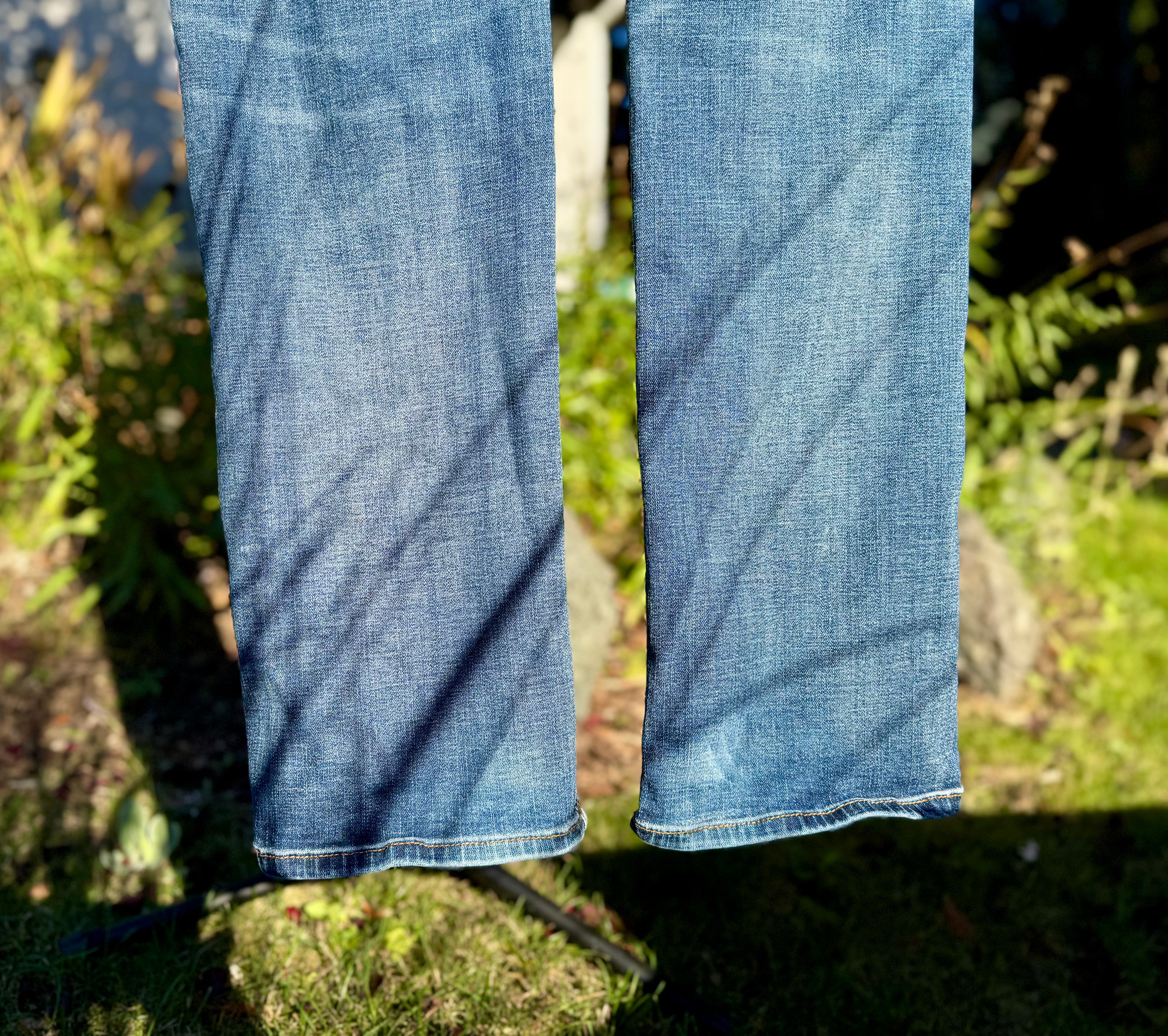 BUFFALO DAVID BITTON  JEANS- Consigned with VARDO Vintage & Valuables vvvardo.ca