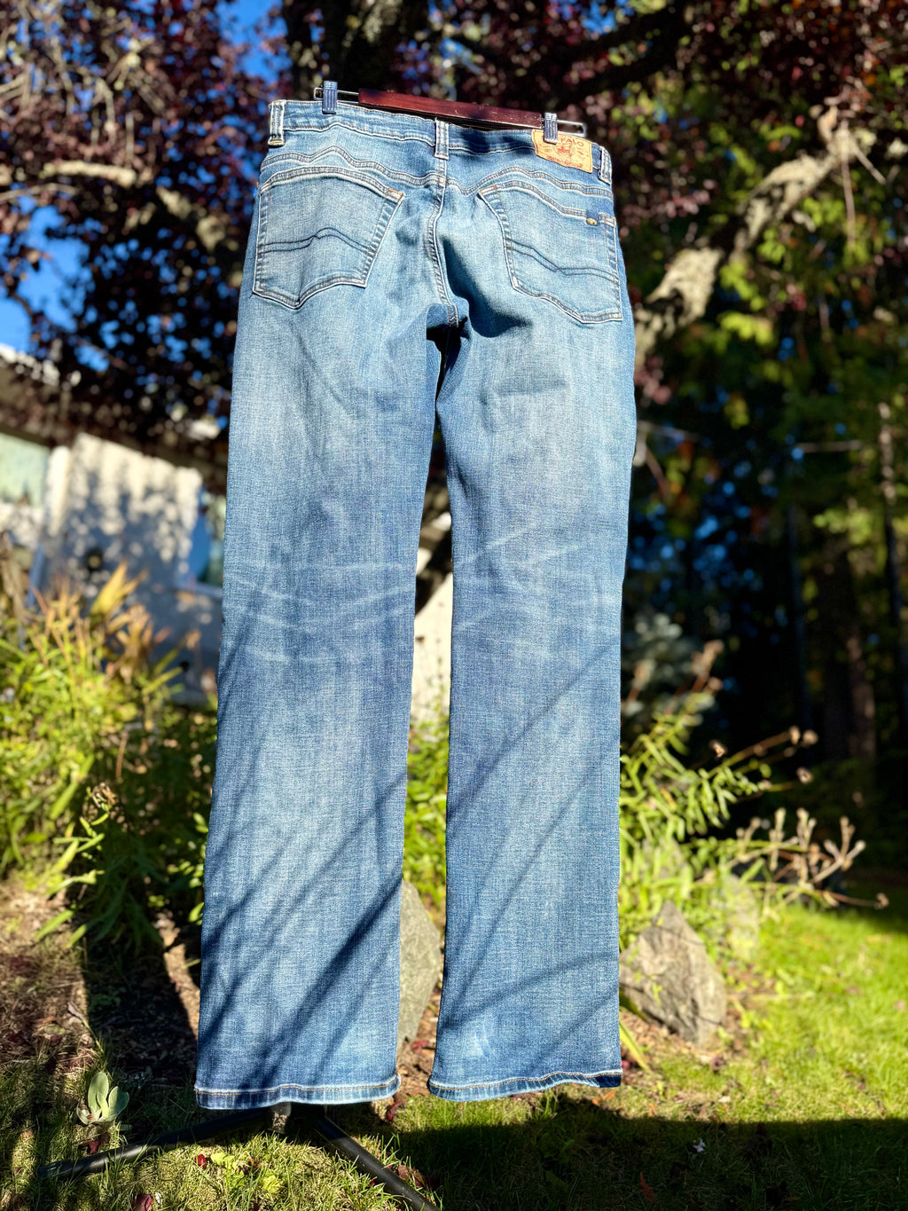 BUFFALO DAVID BITTON  JEANS- Consigned with VARDO Vintage & Valuables vvvardo.ca