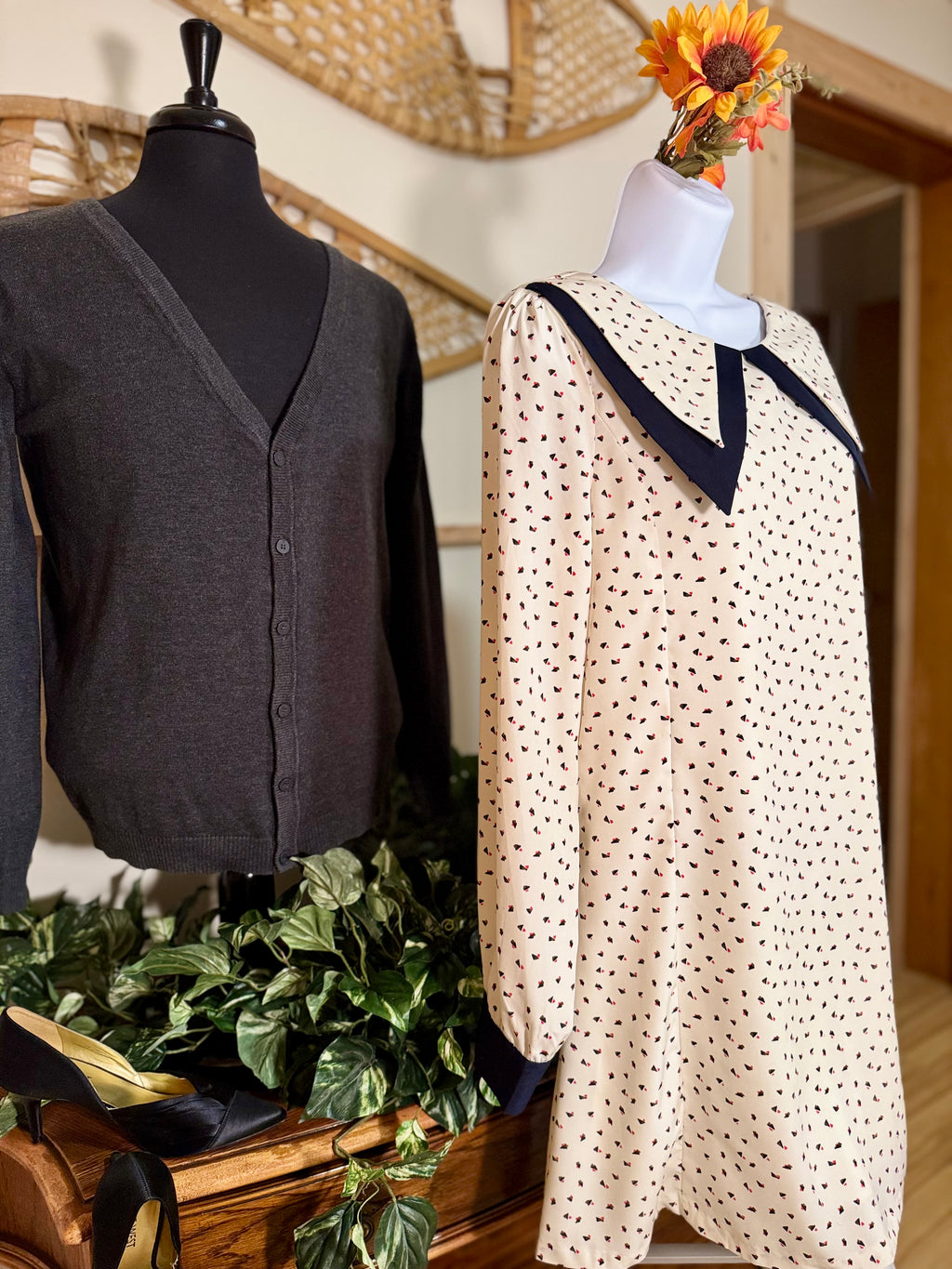 MINA UK DRESS- Consigned with VARDO Vintage & Valuables vvvardo.ca