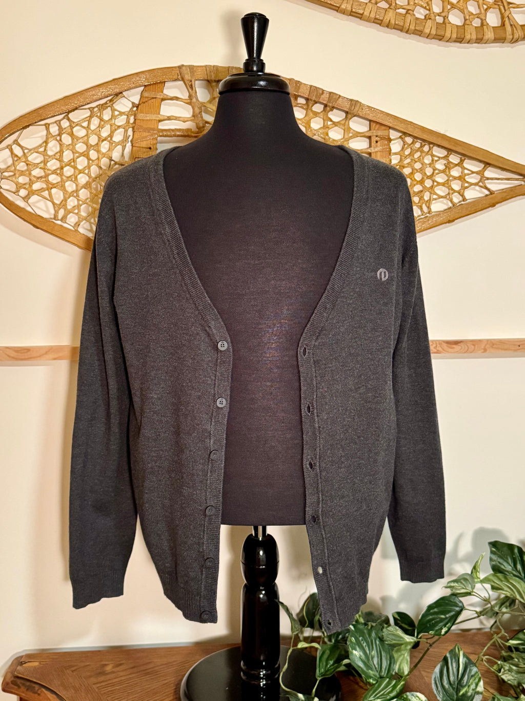 JACK & JONES PREMIUM CARDIGAN- Consigned with VARDO Vintage & Valuables vvvardo.ca