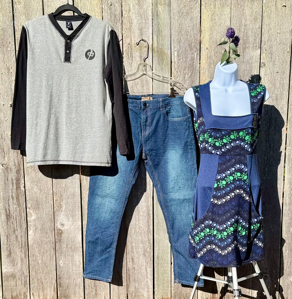 URBAN SHORES CLUBHOUSE JEANS- Consigned with VARDO Vintage & Valuables vvvardo.ca