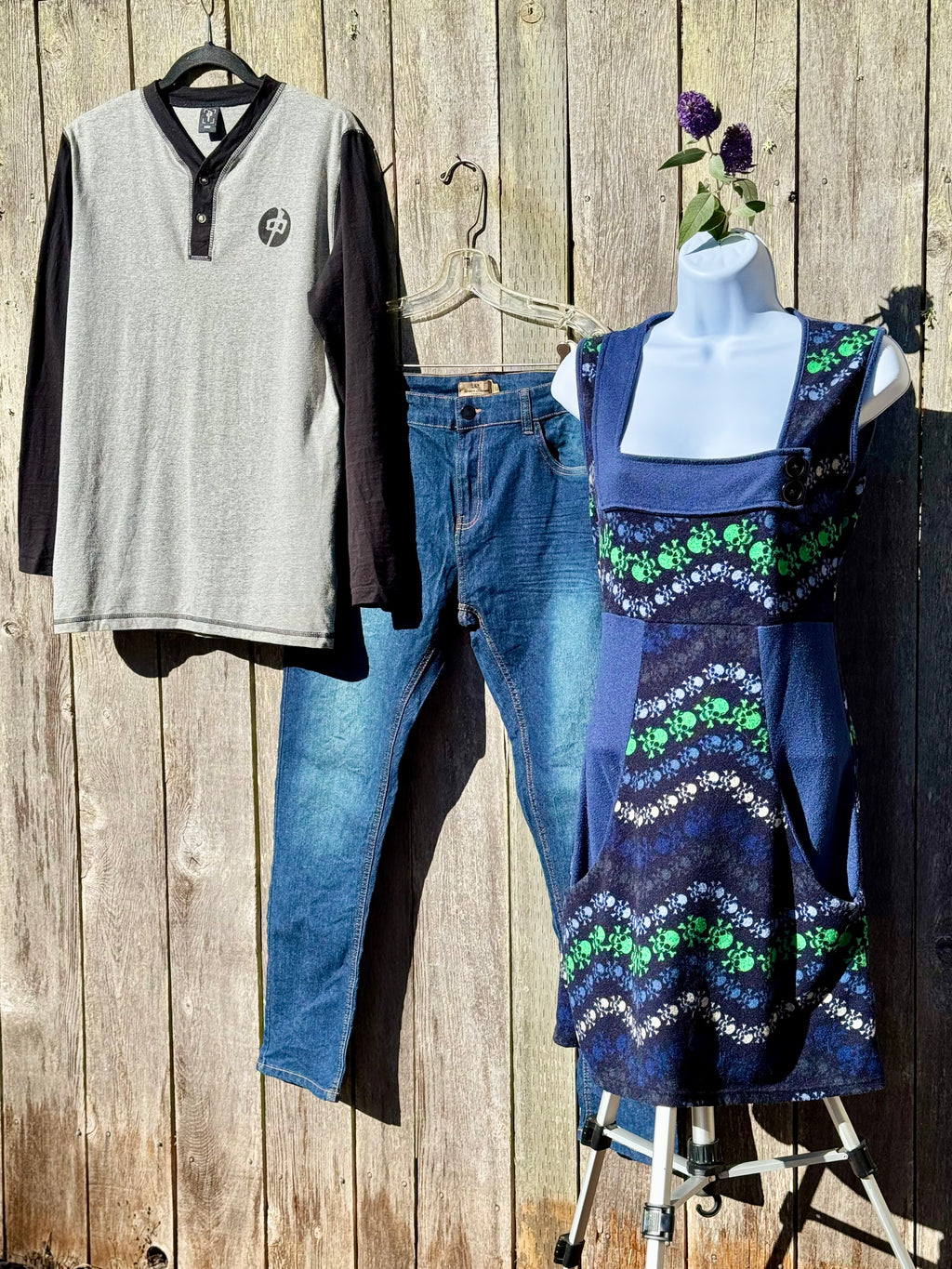 URBAN SHORES CLUBHOUSE JEANS- Consigned with VARDO Vintage & Valuables vvvardo.ca