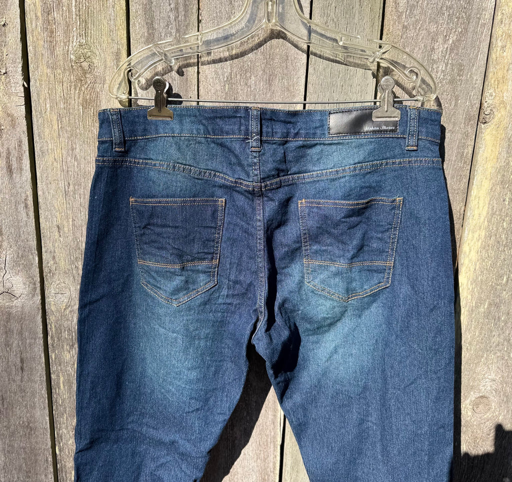 URBAN SHORES CLUBHOUSE JEANS- Consigned with VARDO Vintage & Valuables vvvardo.ca