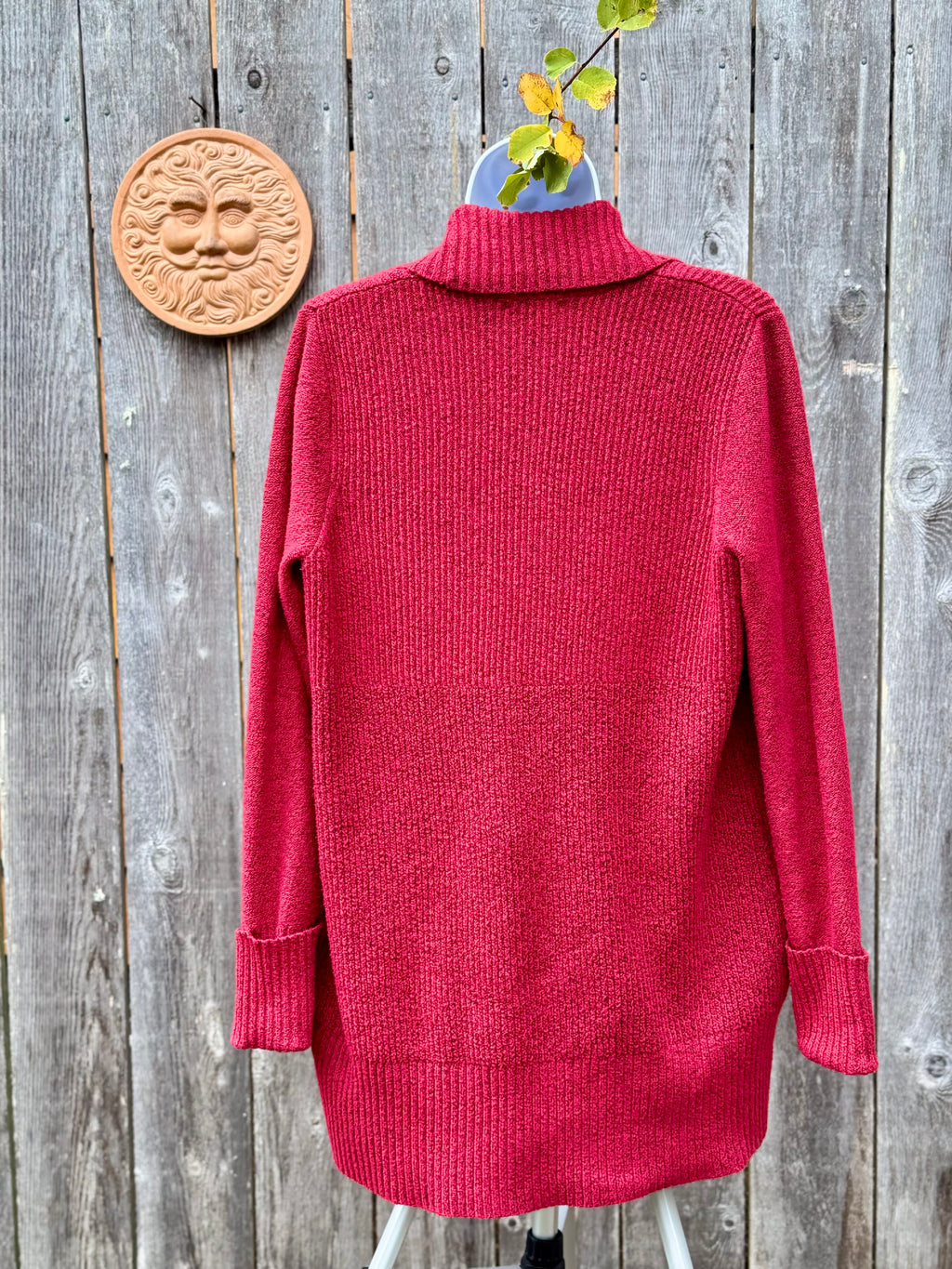 REITMANS CARDIGAN- Consigned with VARDO Vintage & Valuables vvvardo.ca