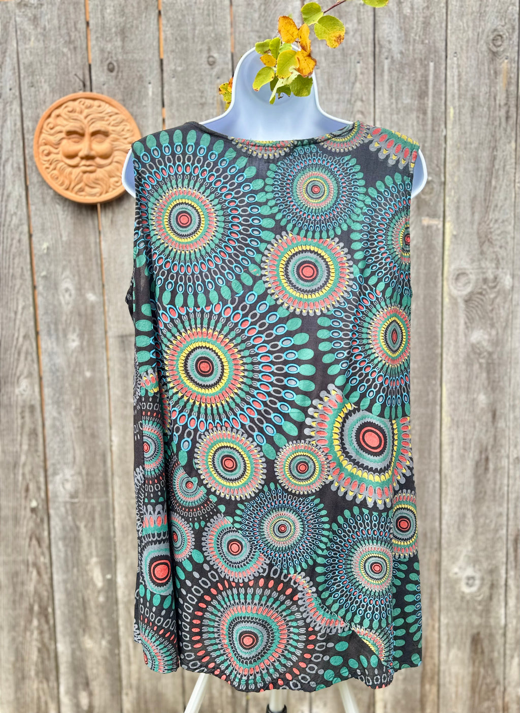 LEOPARDS & ROSES TUNIC TOP- Consigned with VARDO Vintage & Valuables vvvardo.ca