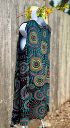 LEOPARDS & ROSES TUNIC TOP- Consigned with VARDO Vintage & Valuables vvvardo.ca