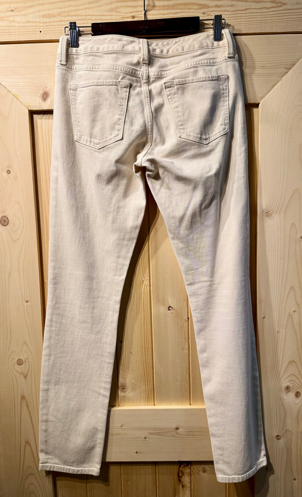 BANANA REPUBLIC JEANS - Consigned with VARDO Vintage & Valuables vvvardo.ca
