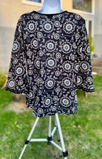 MOSSIMO Neck Tie Blouse - Consigned with VARDO Vintage & Valuables vvvardo.ca