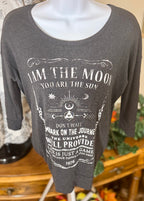 GARAGE PRINT 3/4 SLEEVE T-SHIRT - Consigned with VARDO Vintage & Valuables vvvardo.ca