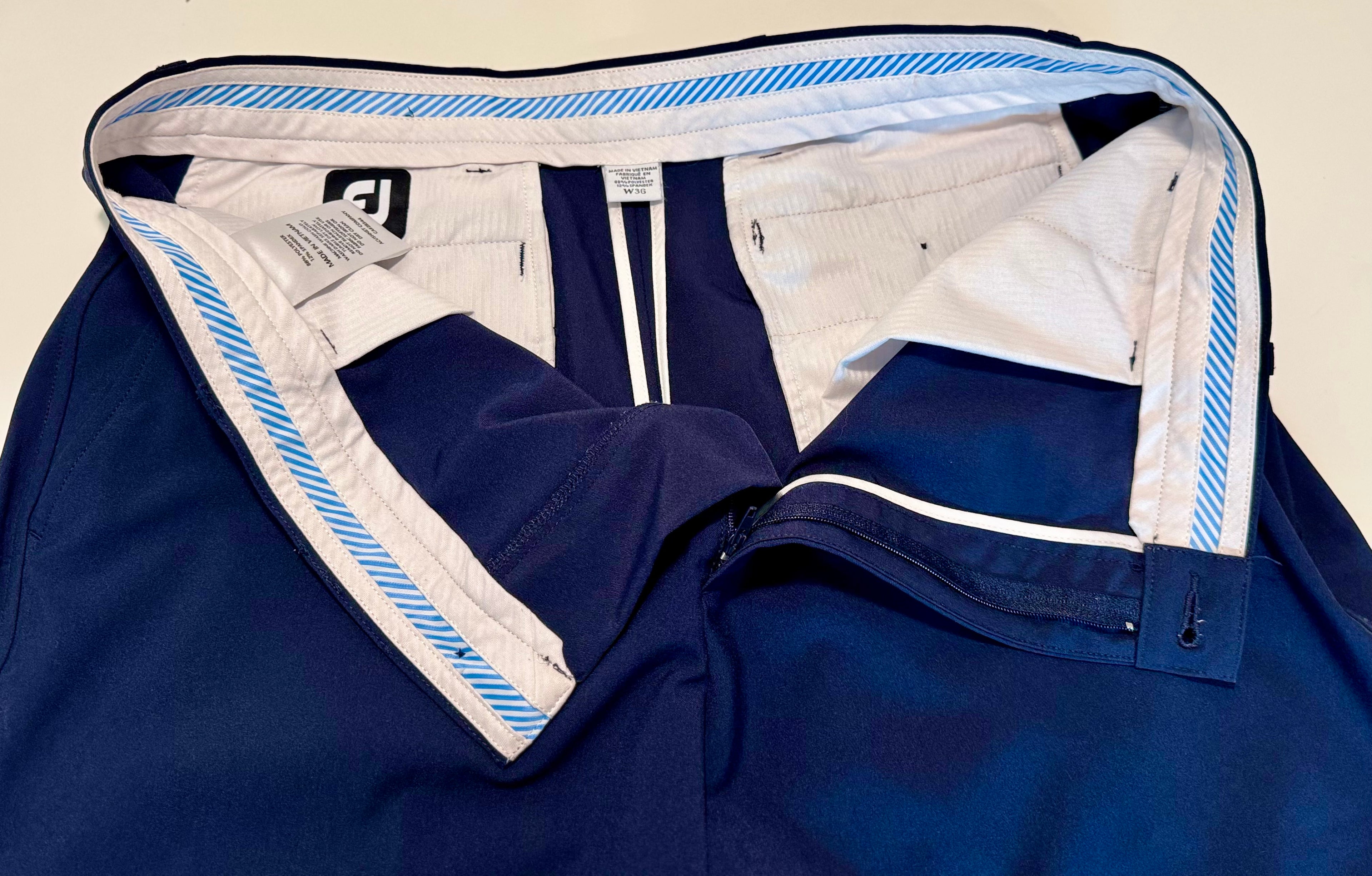 FOOTJOY GOLF SHORTS- Consigned with VARDO Vintage & Valuables vvvardo.ca