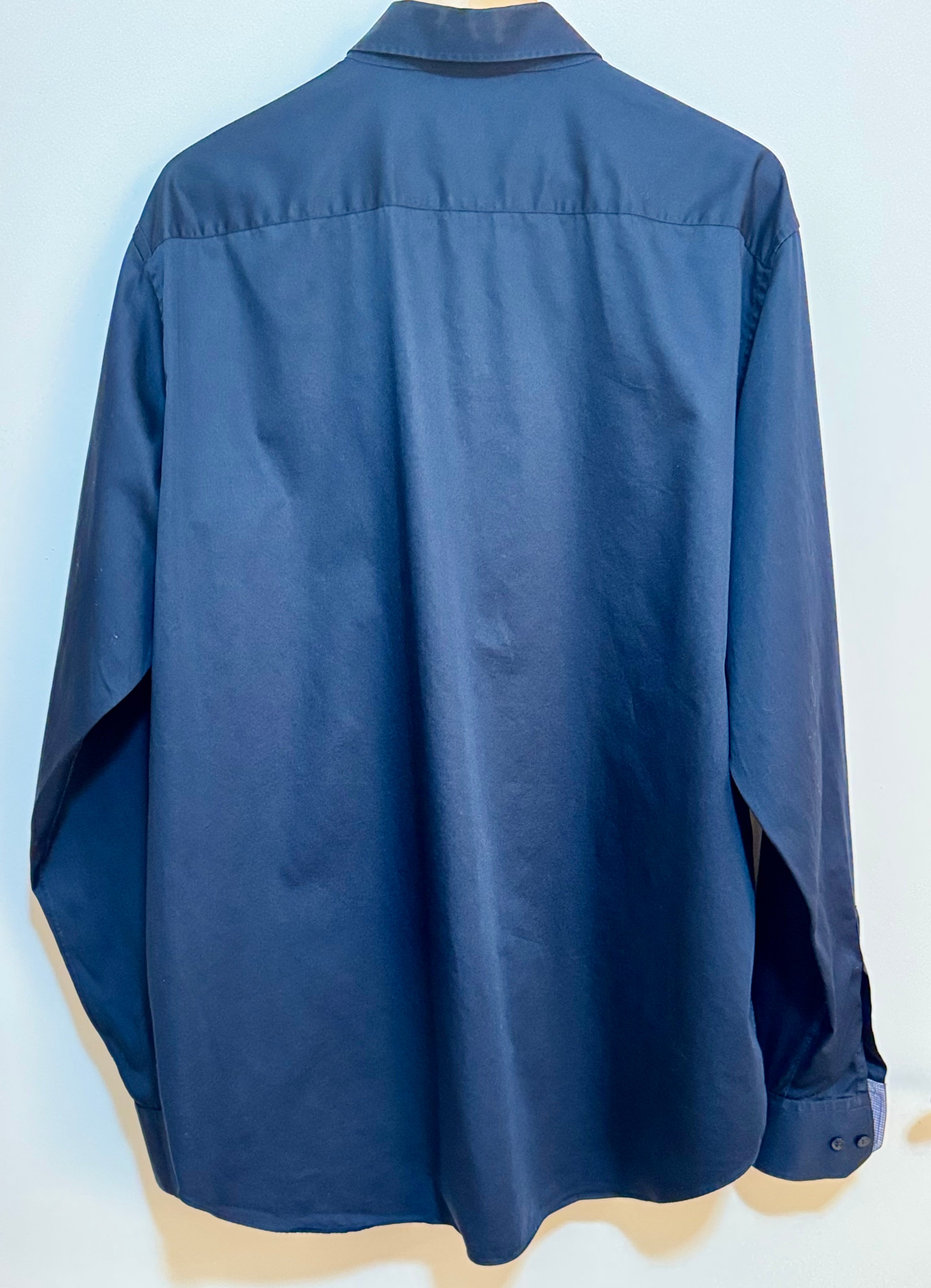 INDOCHINO CUSTOM MENSWEAR SHIRT- Consigned with VARDO Vintage & Valuables vvvardo.ca