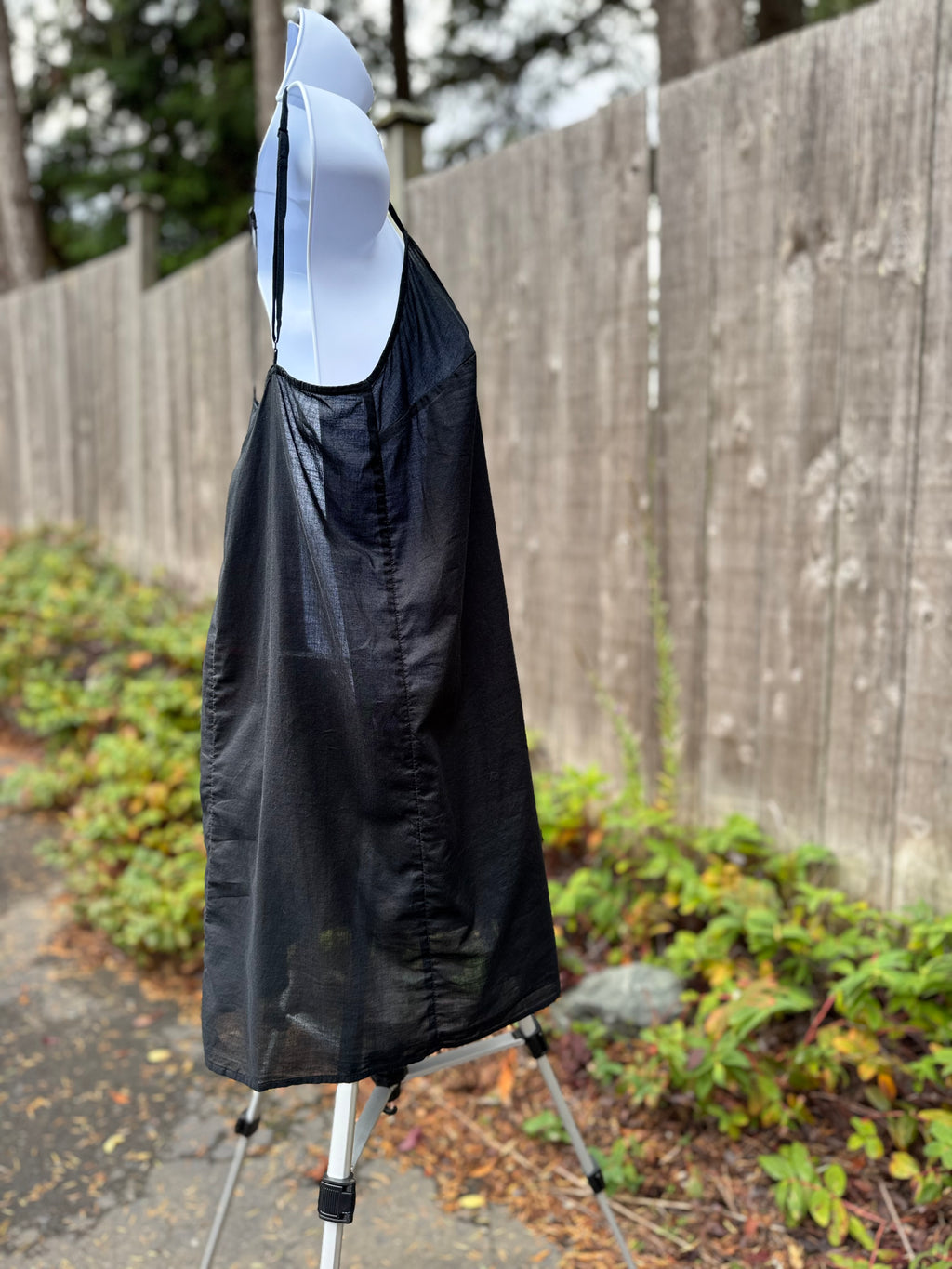 BLACK SLIP DRESS- Consigned with VARDO Vintage & Valuables vvvardo.ca