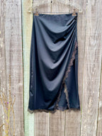 POPILUSH Shapewear Sculpting Midi Skirt  - Consigned with VARDO Vintage & Valuables vvvardo.ca