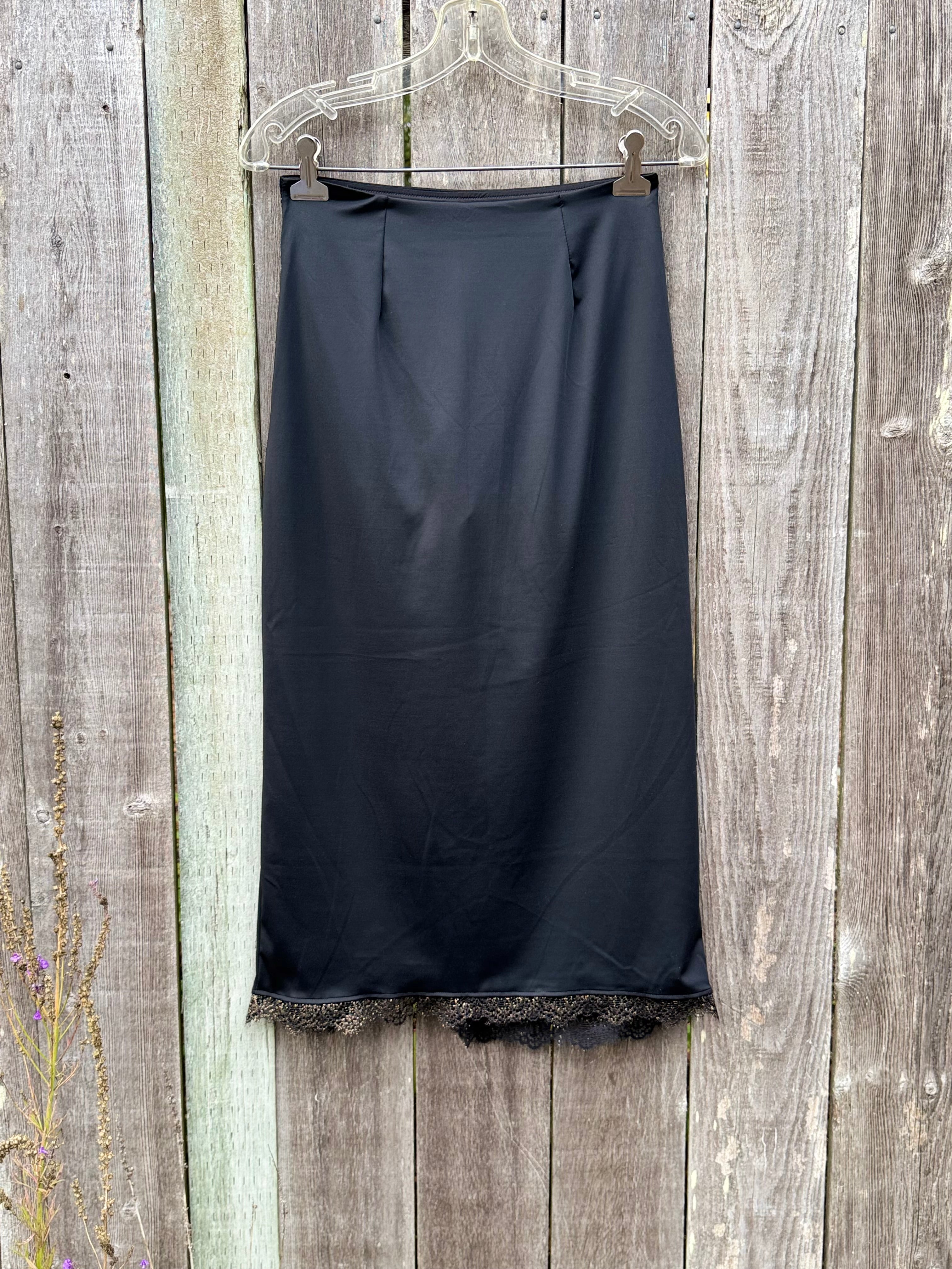 POPILUSH Shapewear Sculpting Midi Skirt  - Consigned with VARDO Vintage & Valuables vvvardo.ca