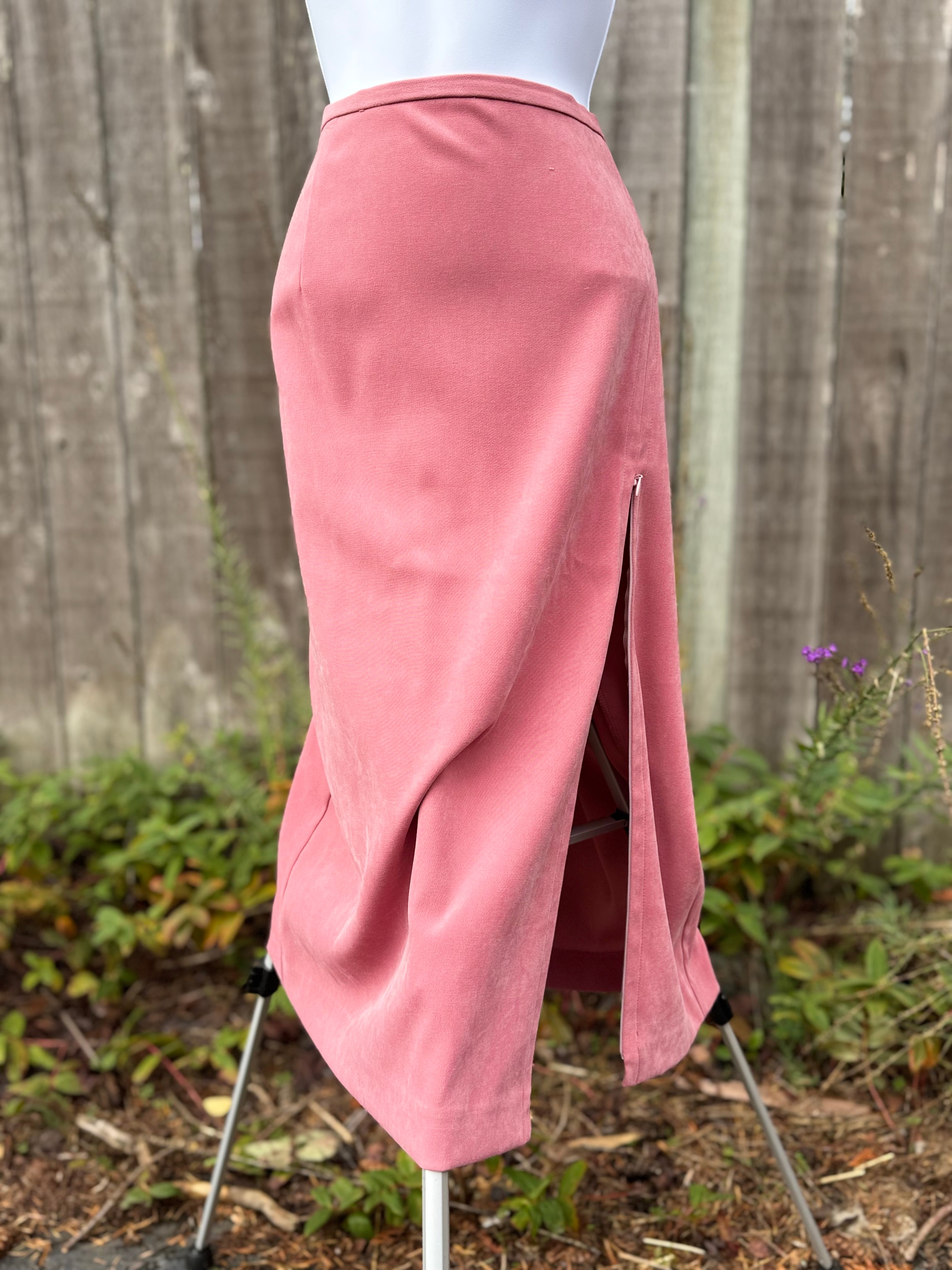 LONGER SKIRT with ZIPPER SLIT- Consigned with VARDO Vintage & Valuables vvvardo.ca