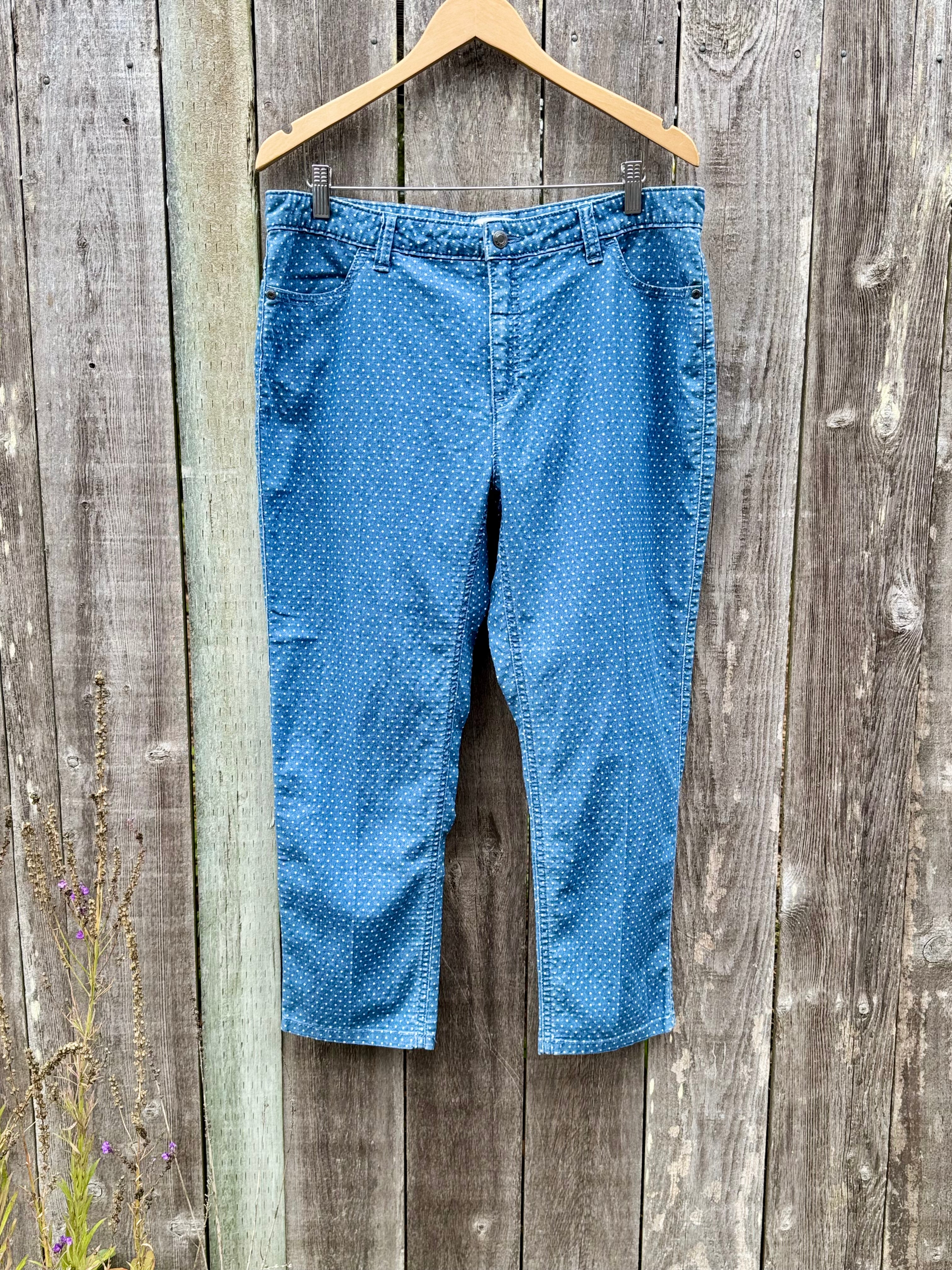 NORTHERN REFLECTIONS POLKA DOT PANTS - Consigned with VARDO Vintage & Valuables vvvardo.ca