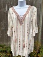 VEVERET BOHO TASSEL BLOUSE - Consigned with VARDO Vintage & Valuables vvvardo.ca