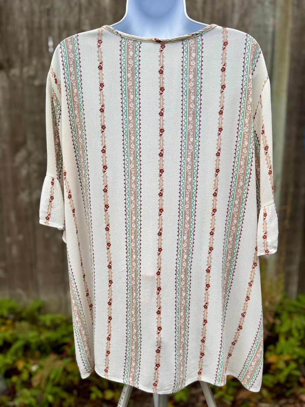 VEVERET BOHO TASSEL BLOUSE - Consigned with VARDO Vintage & Valuables vvvardo.ca