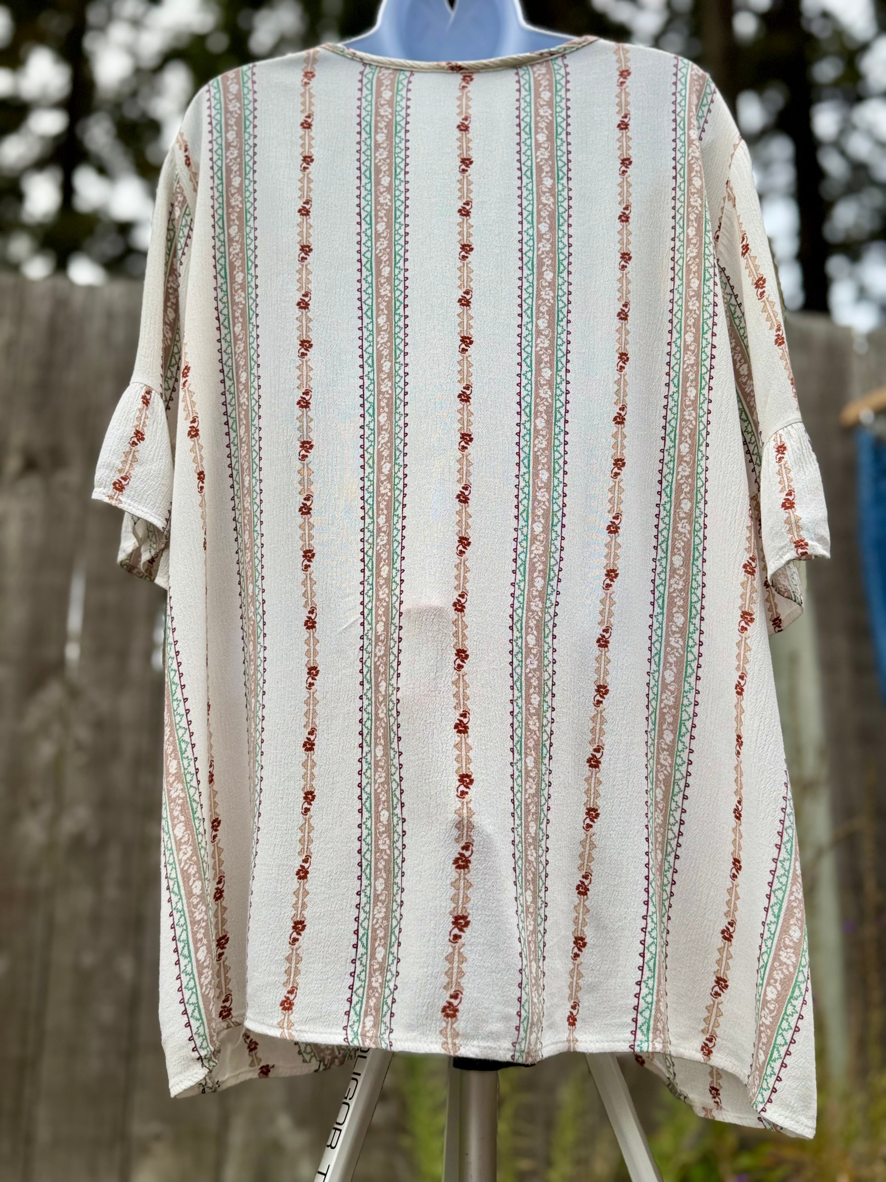 VEVERET BOHO TASSEL BLOUSE - Consigned with VARDO Vintage & Valuables vvvardo.ca