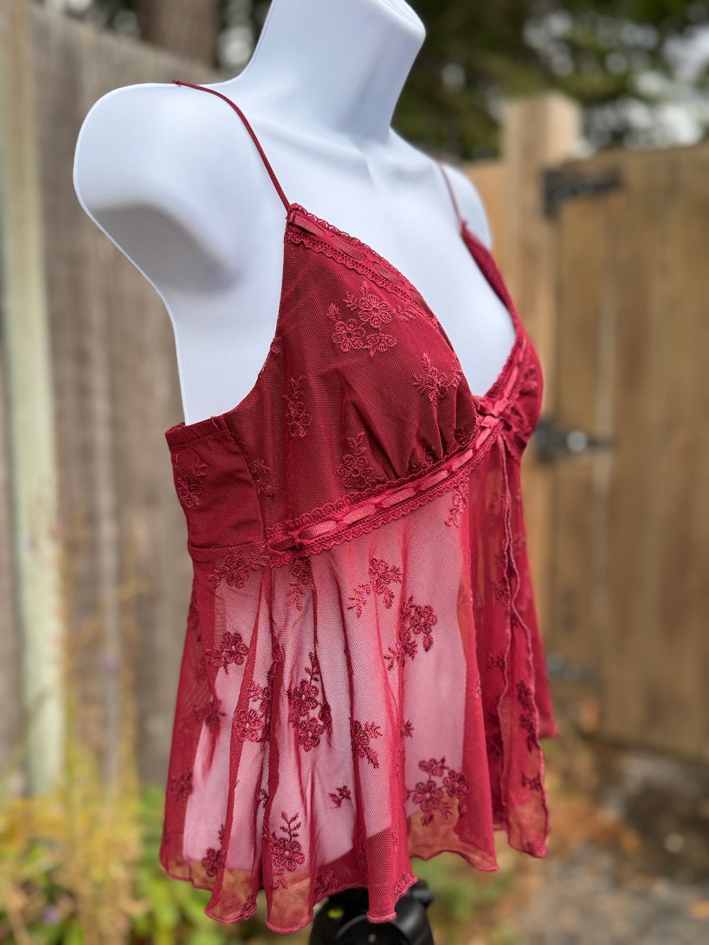 GARAGE FLYAWAY CAMI TOP - Consigned with VARDO Vintage & Valuables vvvardo.ca