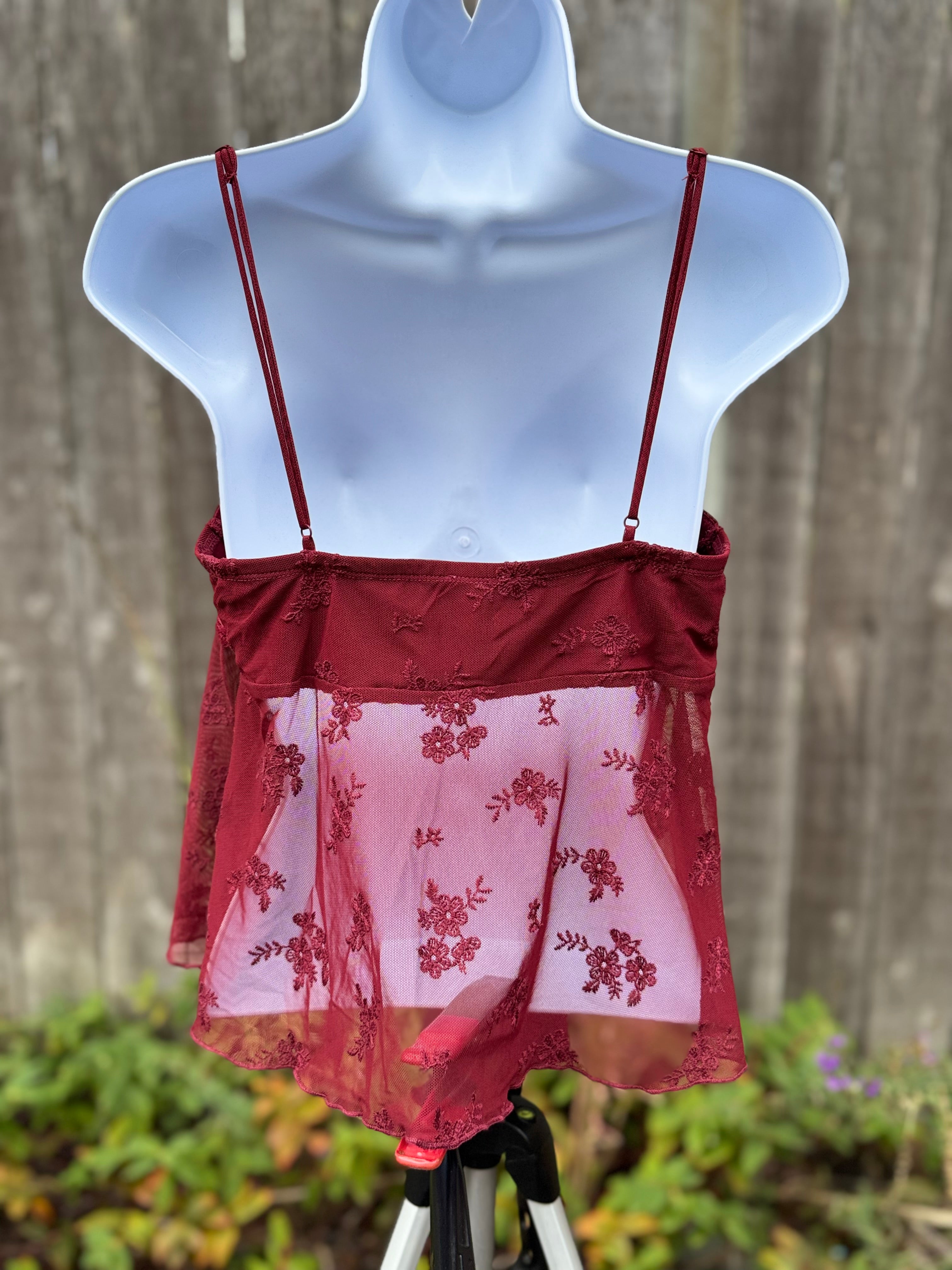 GARAGE FLYAWAY CAMI TOP - Consigned with VARDO Vintage & Valuables vvvardo.ca