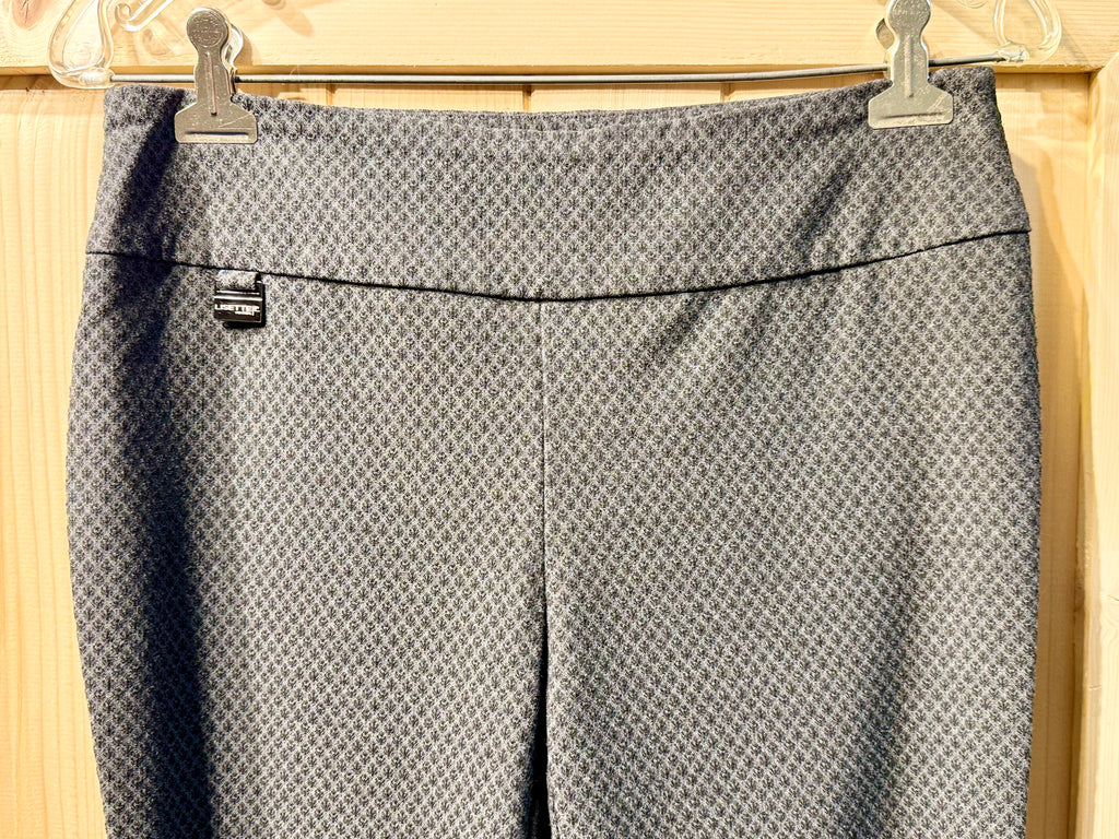 LISETTE L MONTREAL SLIM ANKLE PANTS - Consigned with VARDO Vintage & Valuables vvvardo.ca