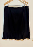 TALBOTS PLEATED HEM WORK SKIRT  - Consigned with VARDO Vintage & Valuables vvvardo.ca