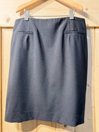 ANN TAYLOR STRETCH SKIRT - Consigned with VARDO Vintage & Valuables vvvardo.ca