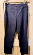 SC & CO Waffle Tummy Control Slim Leg Pants - Consigned with VARDO Vintage & Valuables vvvardo.ca