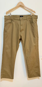 DOCKERS JEAN CUT STRAIGHT PANTS- Consigned with VARDO Vintage & Valuables vvvardo.ca