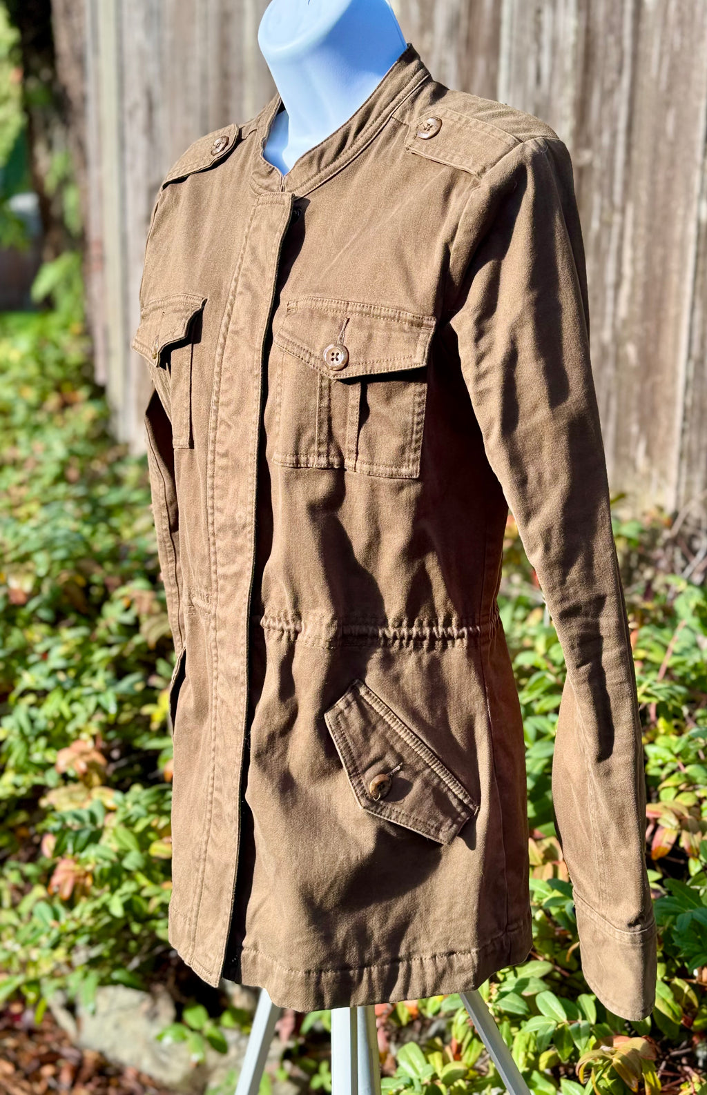 ORB UTILITY JACKET- Consigned with VARDO Vintage & Valuables vvvardo.ca