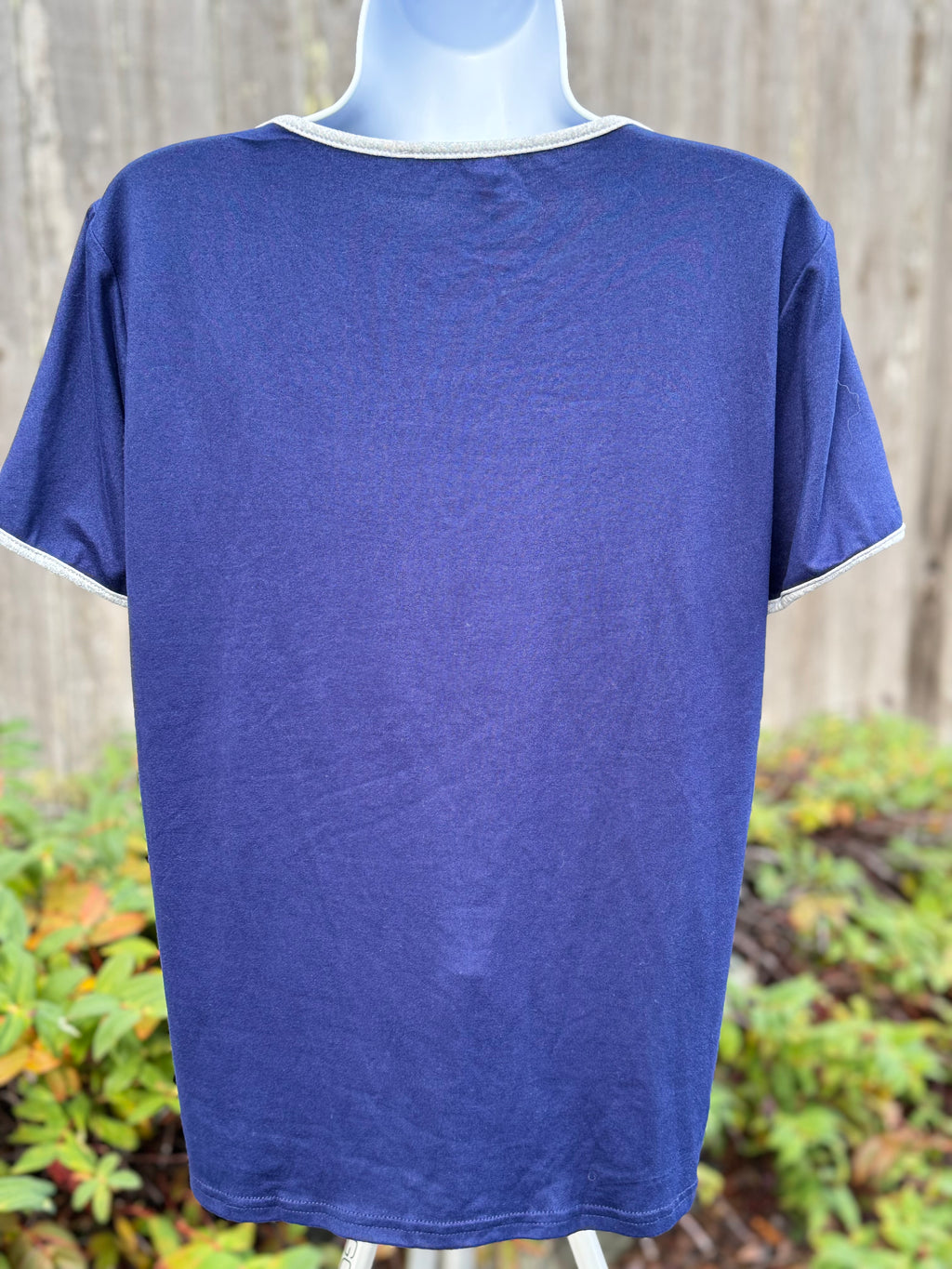 EKOUAER RAYON T-SHIRT- Consigned with VARDO Vintage & Valuables vvvardo.ca