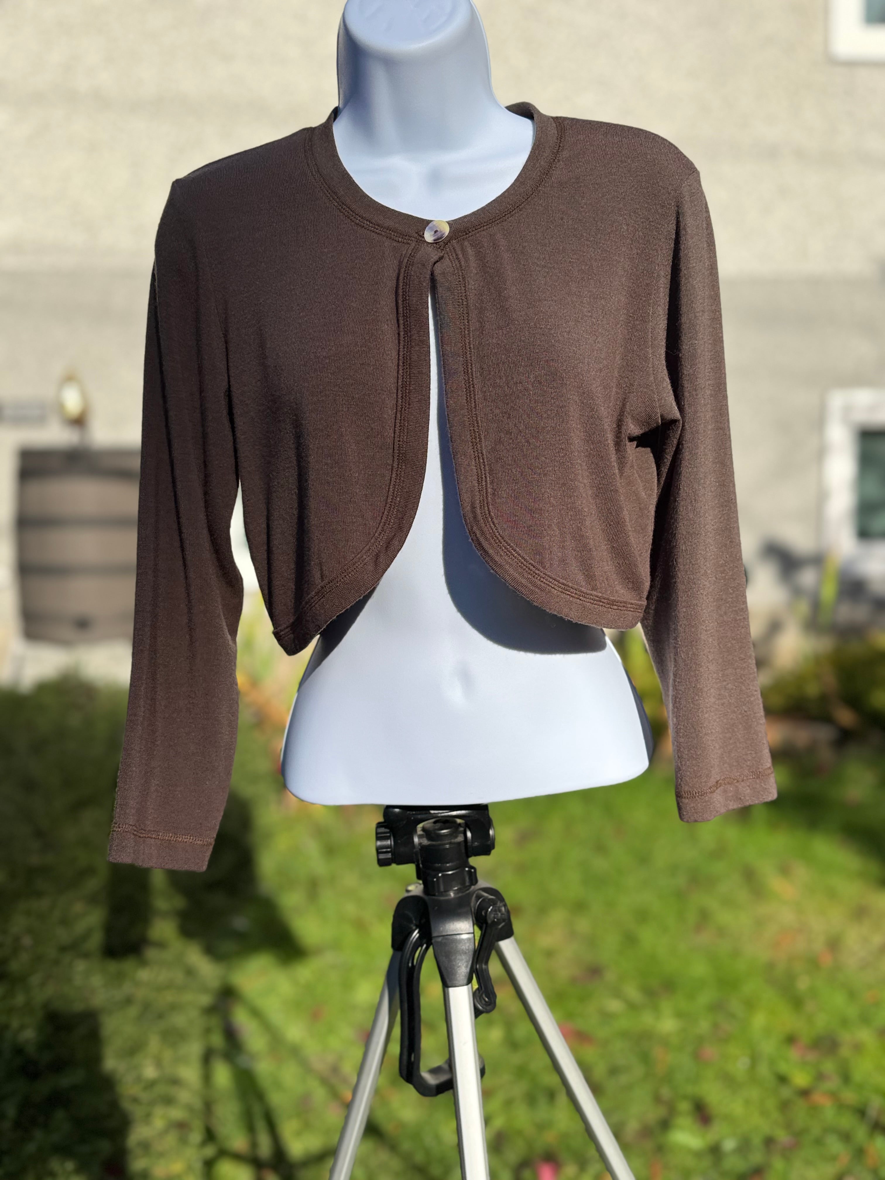 GILMOUR BOLERO CARDIGAN- Consigned with VARDO Vintage & Valuables vvvardo.ca