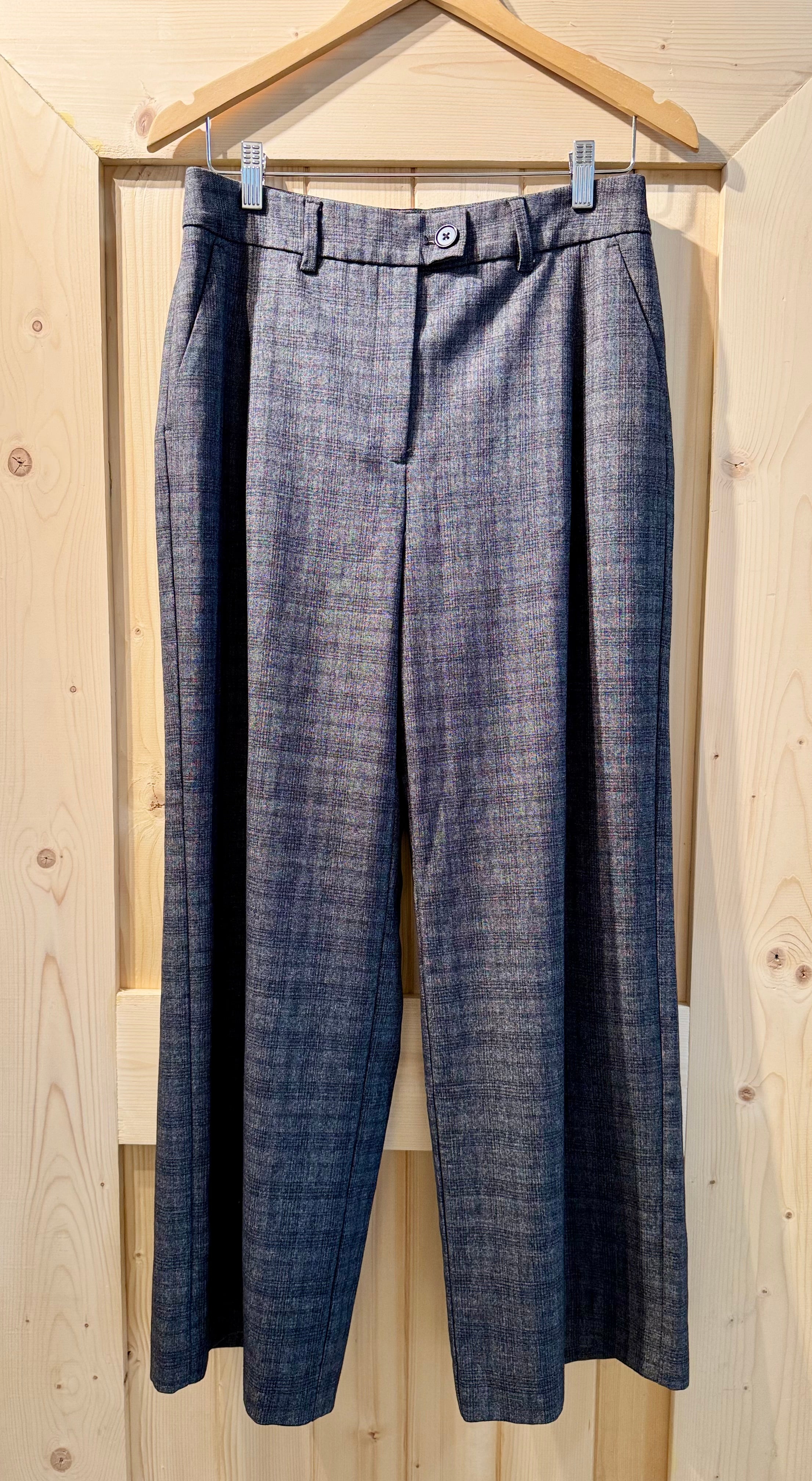 REITMANS WIDE-LEG HIGH-RISE PLAID PANTS - Consigned with VARDO Vintage & Valuables vvvardo.ca