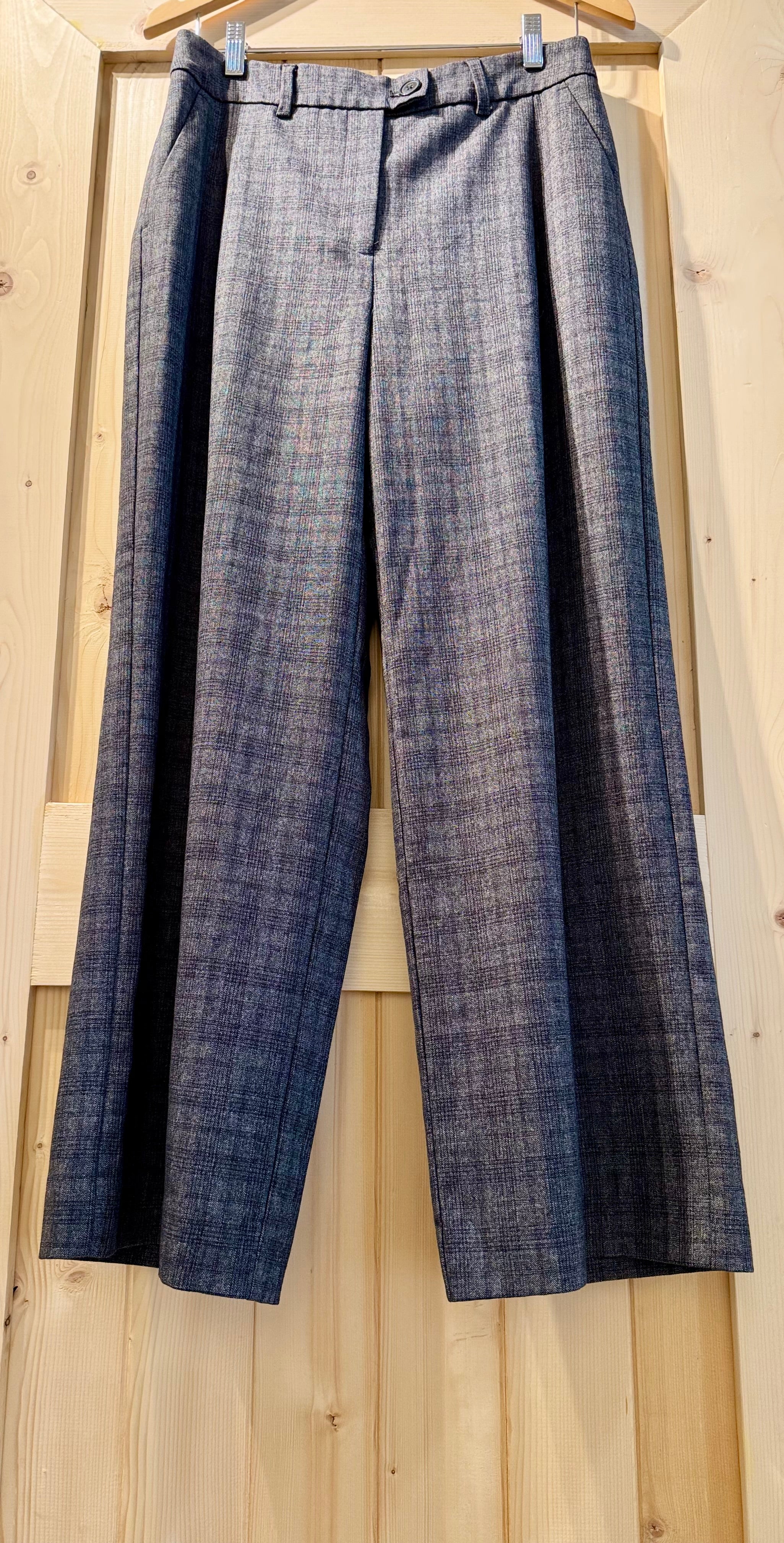 REITMANS WIDE-LEG HIGH-RISE PLAID PANTS - Consigned with VARDO Vintage & Valuables vvvardo.ca