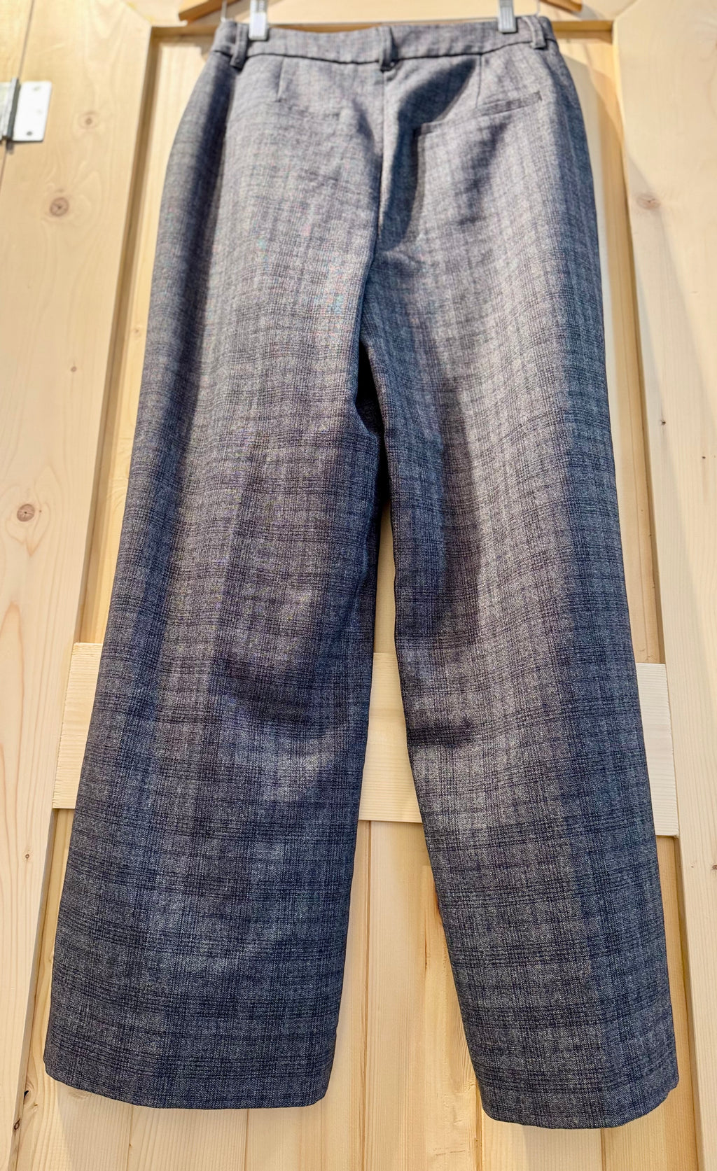 REITMANS WIDE-LEG HIGH-RISE PLAID PANTS - Consigned with VARDO Vintage & Valuables vvvardo.ca