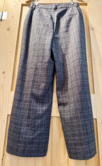REITMANS WIDE-LEG HIGH-RISE PLAID PANTS - Consigned with VARDO Vintage & Valuables vvvardo.ca