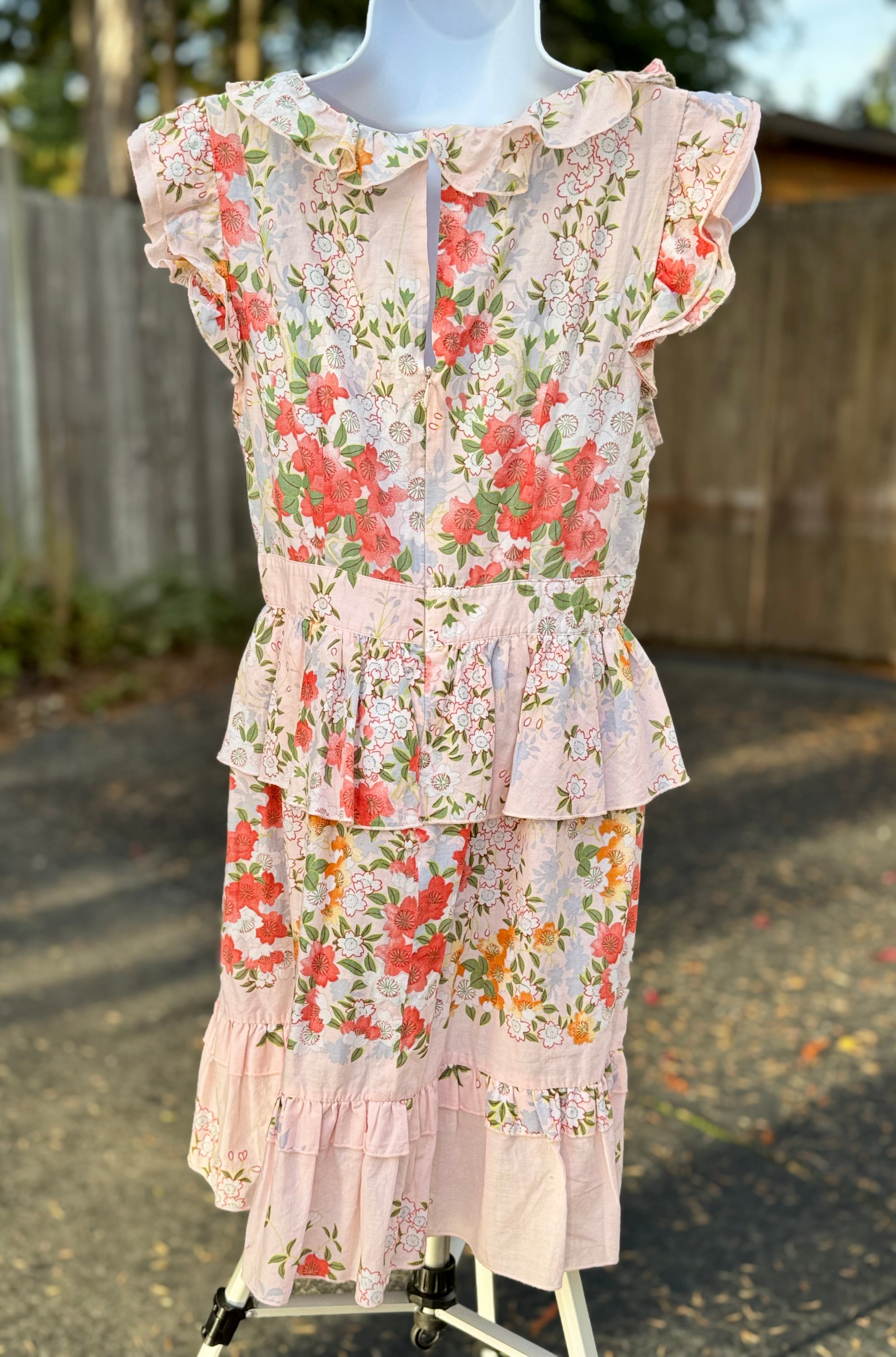 OASIS JEANS FLORAL FRILLED YOUTH DRESS- Consigned with VARDO Vintage & Valuables vvvardo.ca
