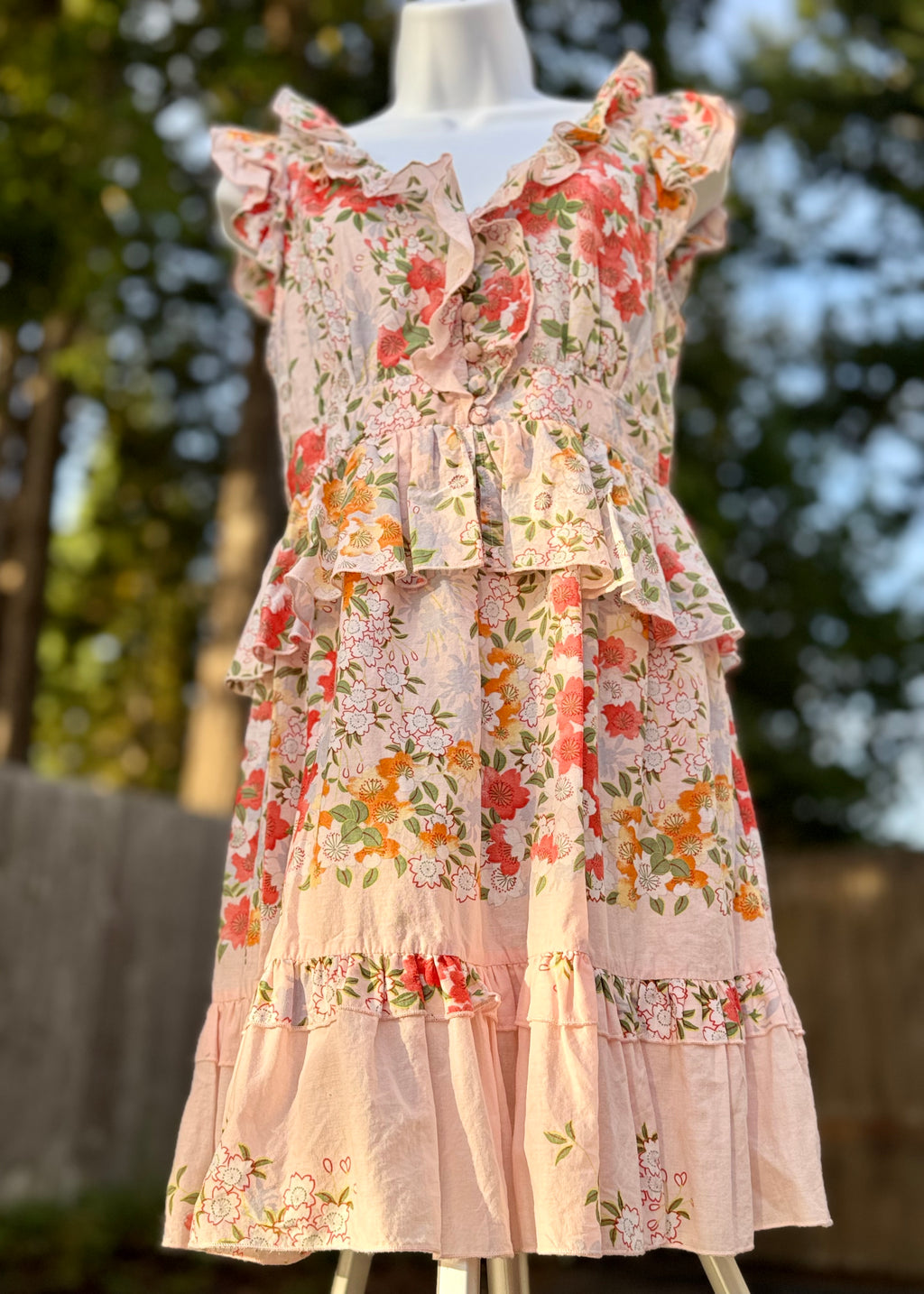 OASIS JEANS FLORAL FRILLED YOUTH DRESS- Consigned with VARDO Vintage & Valuables vvvardo.ca