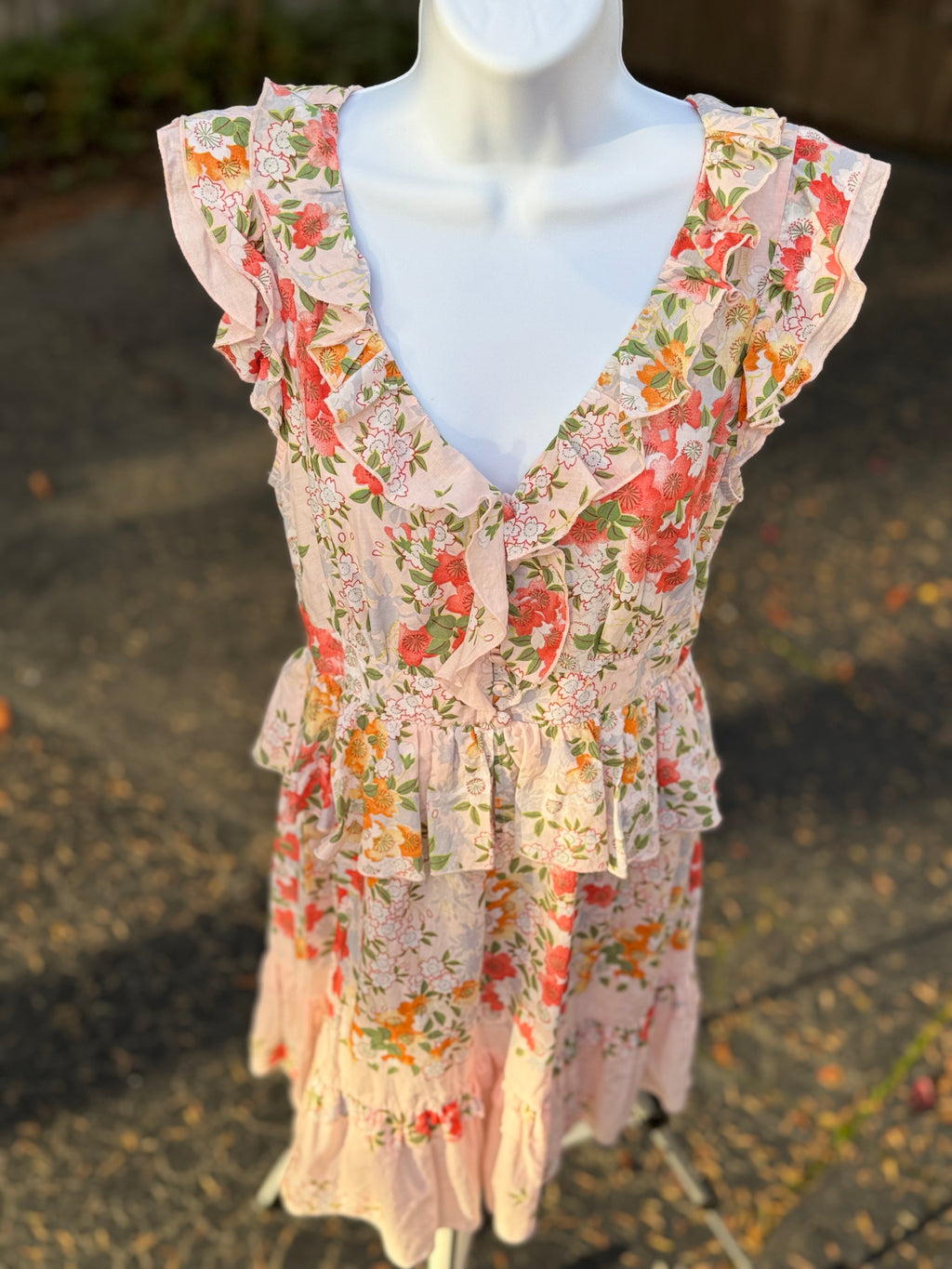 OASIS JEANS FLORAL FRILLED YOUTH DRESS- Consigned with VARDO Vintage & Valuables vvvardo.ca