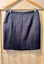 RW & CO Stretch Lined Straight Skirt - Consigned with VARDO Vintage & Valuables vvvardo.ca