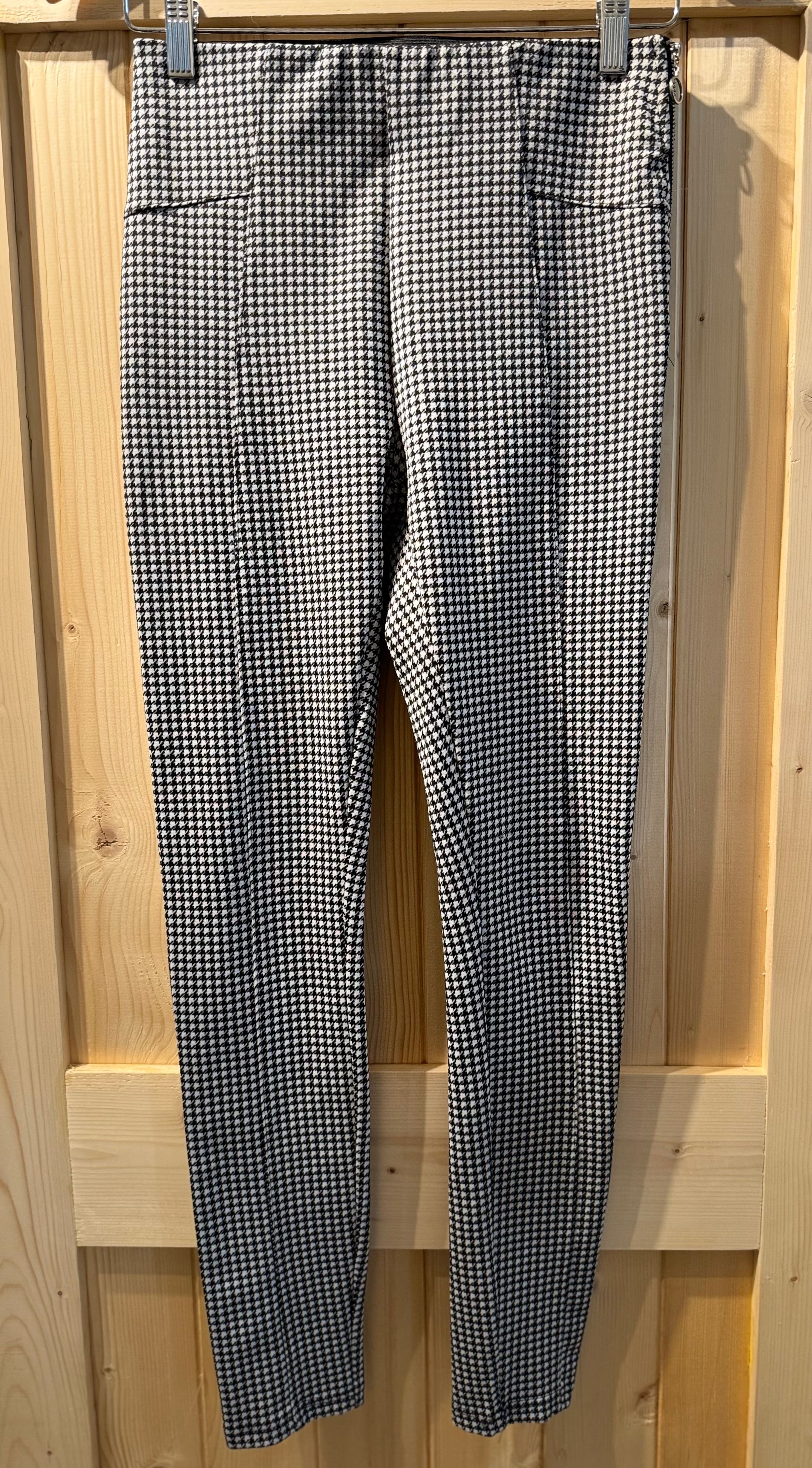 ARDENE HOUNDSTOOTH HIGH WAIST PANTS - Consigned with VARDO Vintage & Valuables vvvardo.ca