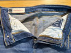 GAP 30/10R UNIVERSAL JEGGING HIGH RISE - Consigned with VARDO Vintage & Valuables vvvardo.ca