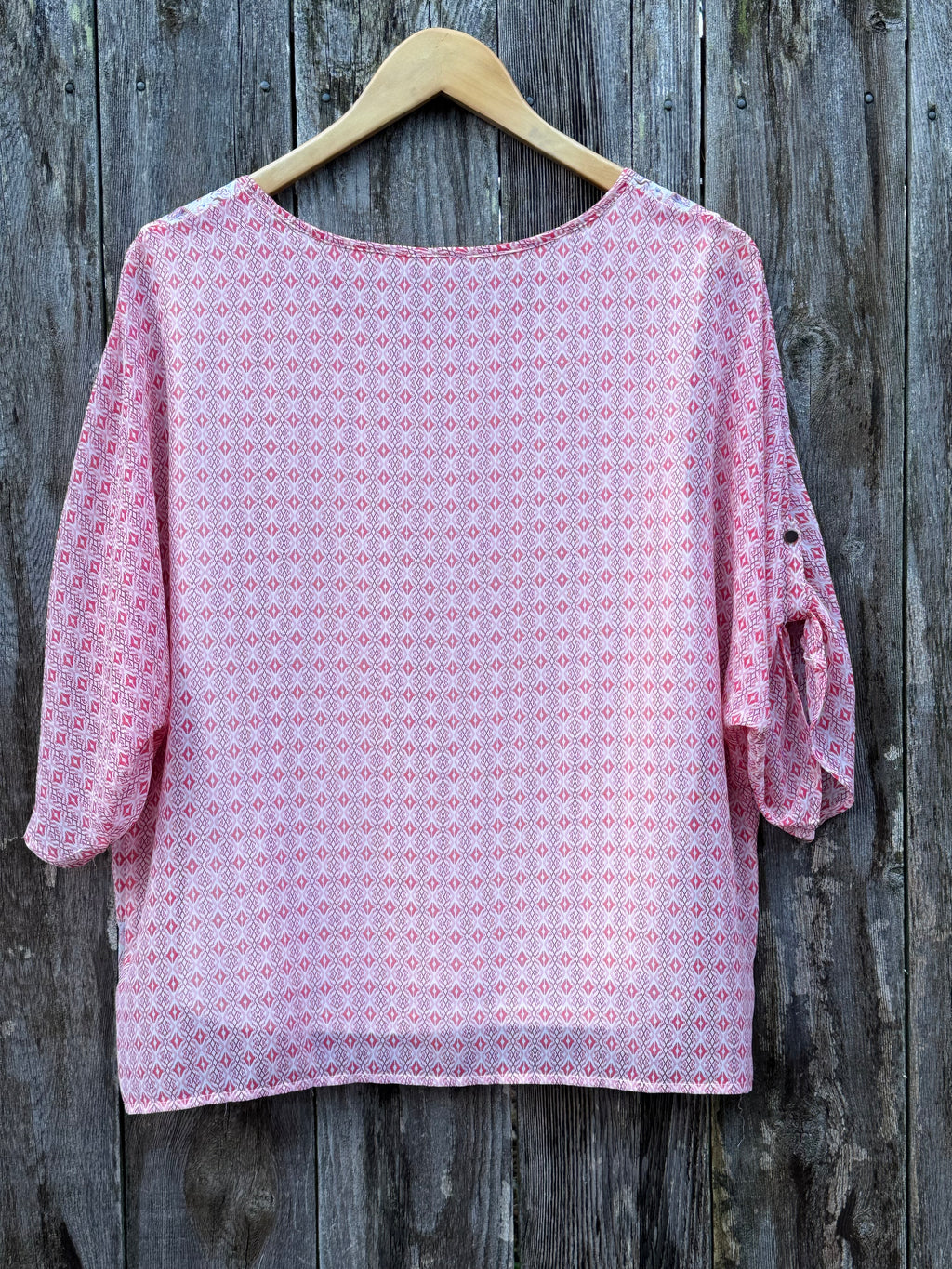 SOYA COCEPT Patterned Shier Blouse with attached Camisole - Consigned with VARDO Vintage & Valuables vvvardo.ca