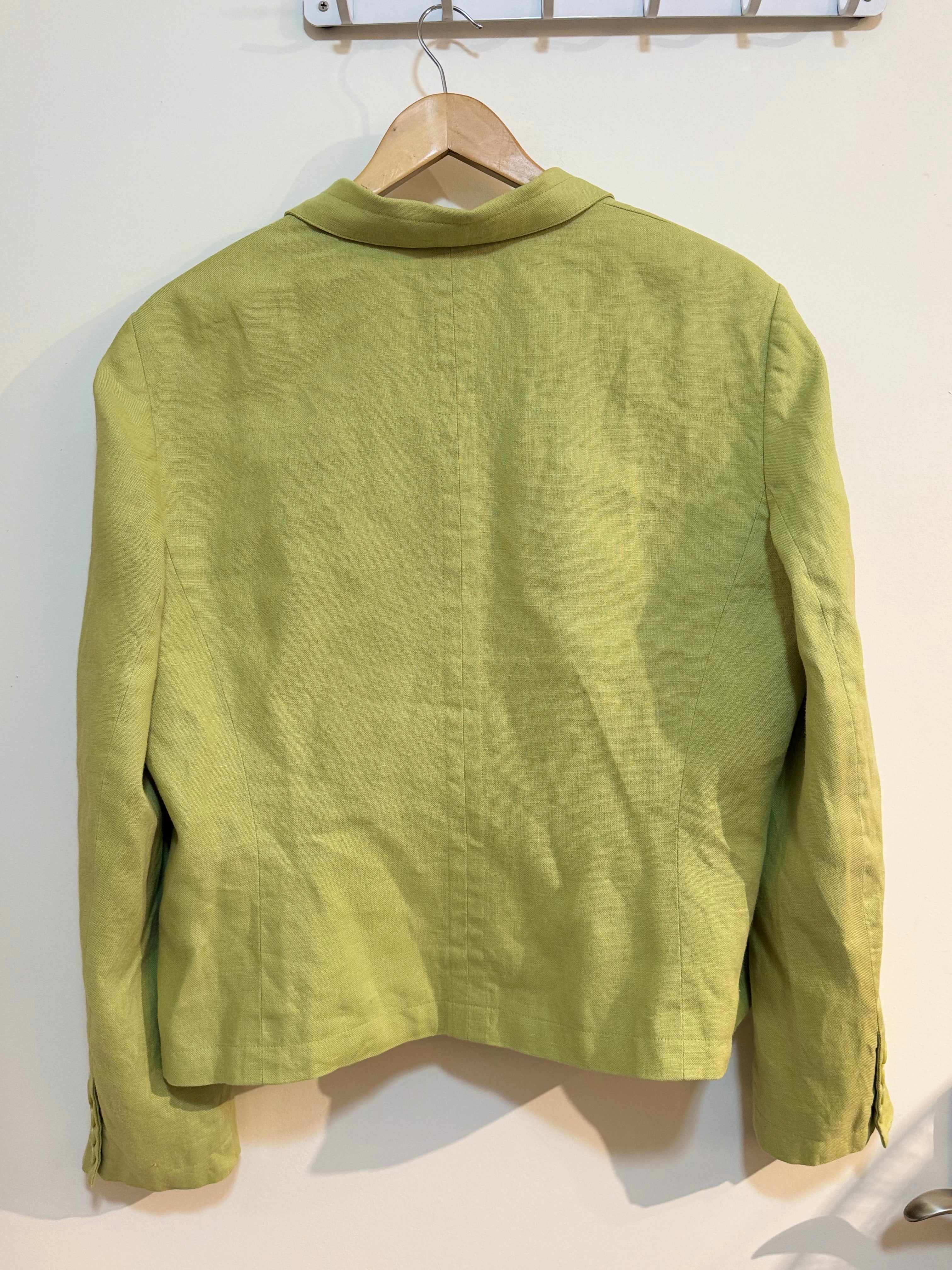 IRISH LINEN Blazer by TALBOTS - Consigned with VARDO Vintage & Valuables vvvardo.ca