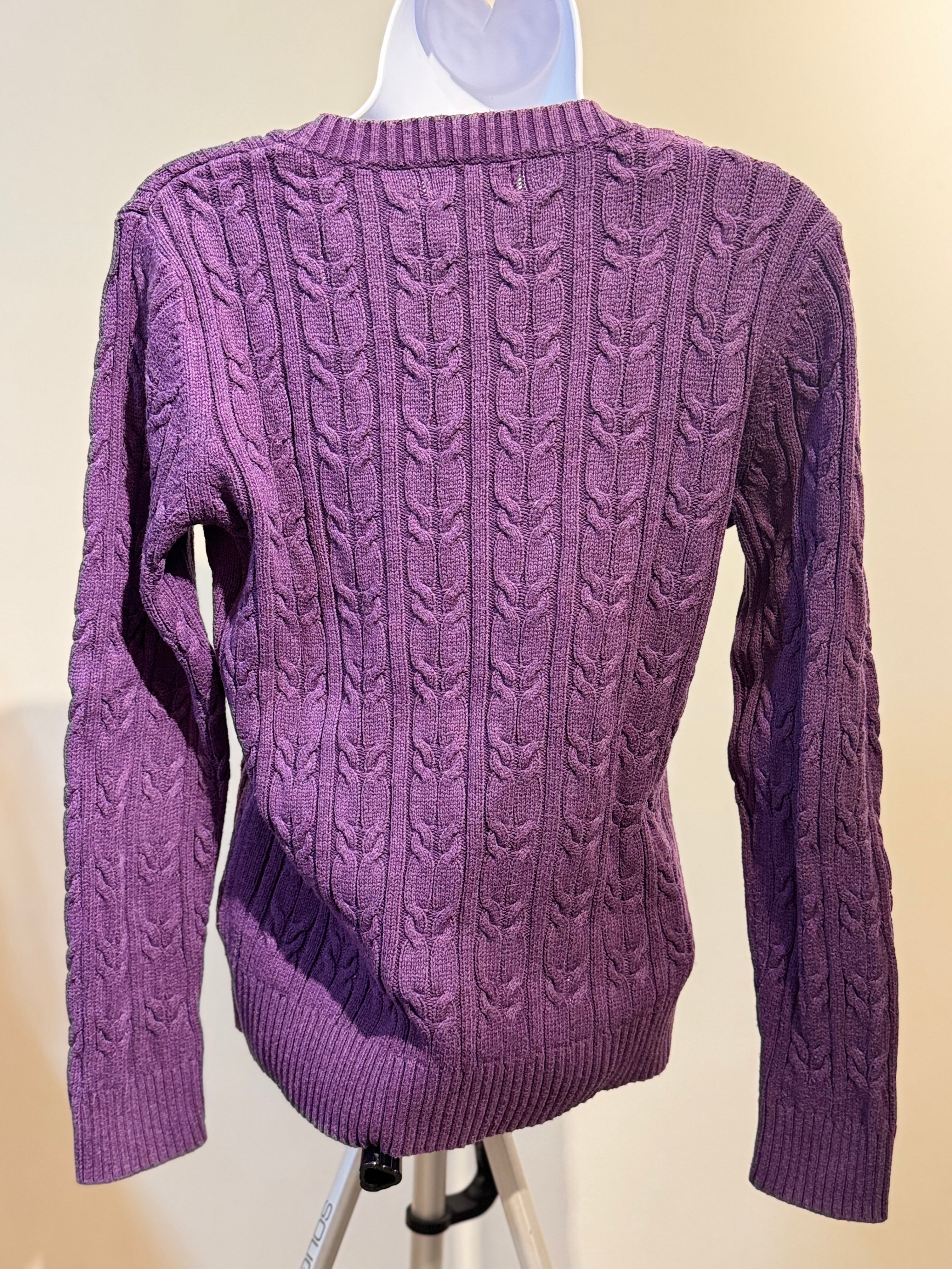 CROFT & BARROW SWEATER- Consigned with VARDO Vintage & Valuables vvvardo.ca