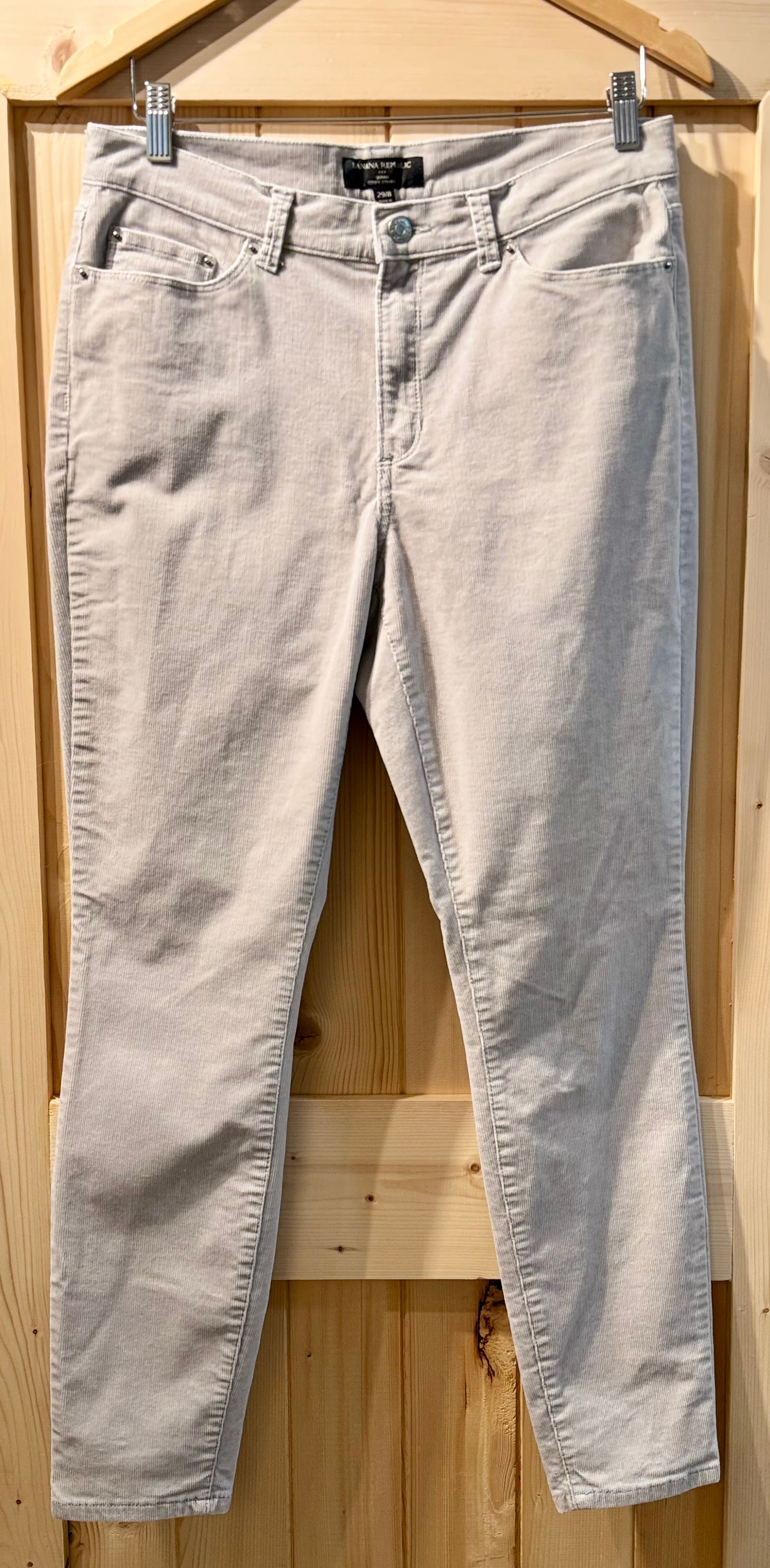 BANANA REPUBLIC CORDS- Consigned with VARDO Vintage & Valuables vvvardo.ca