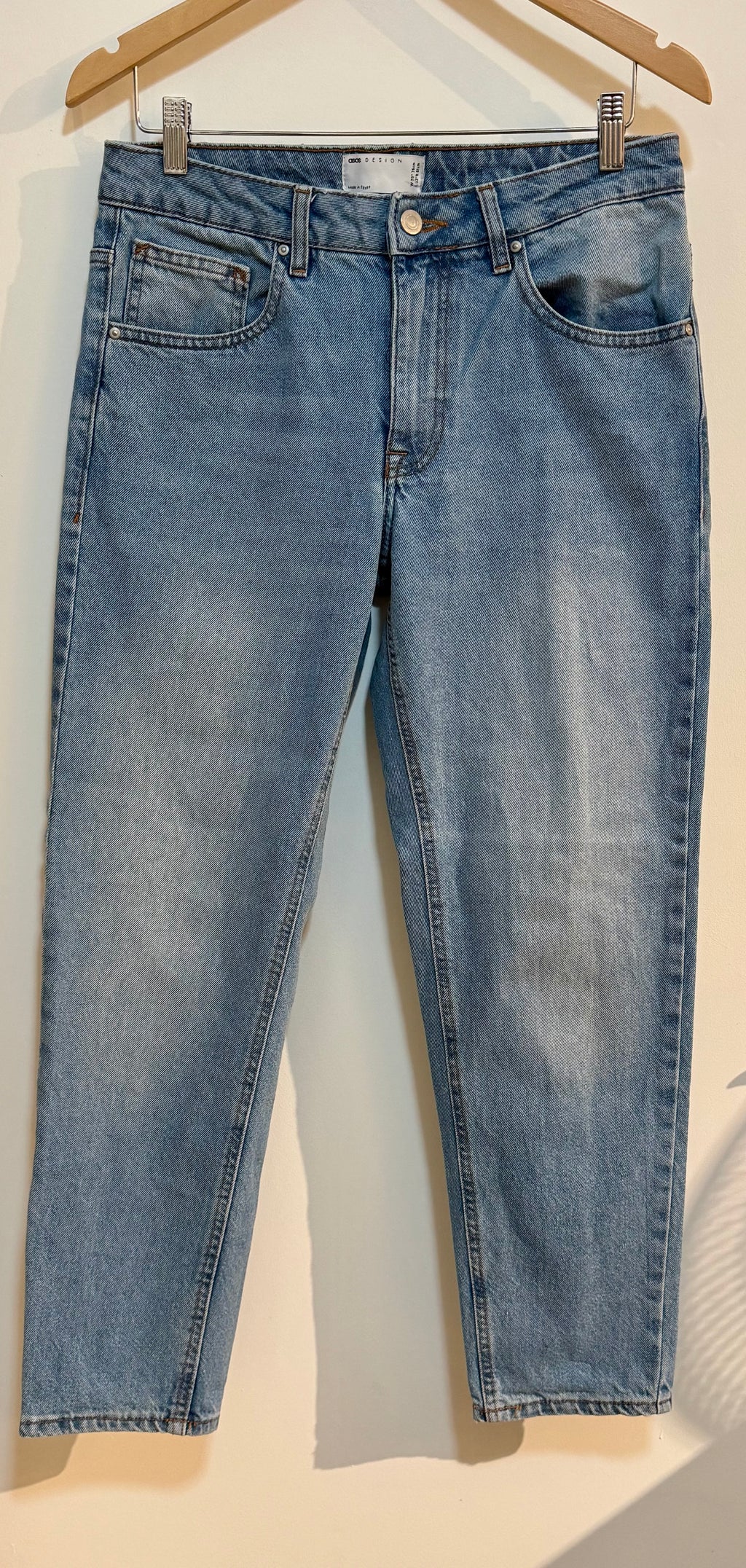 ASOS DESIGN baggy jeans - Consigned with VARDO Vintage & Valuables vvvardo.ca
